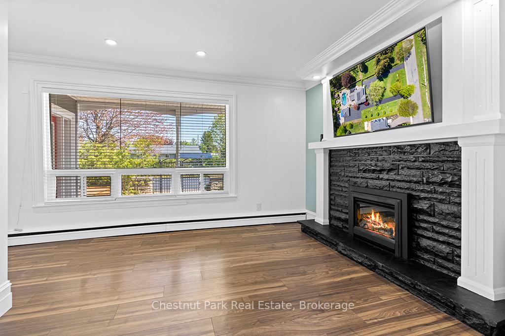 4 Bedroom Single Family Home/House's Image 17