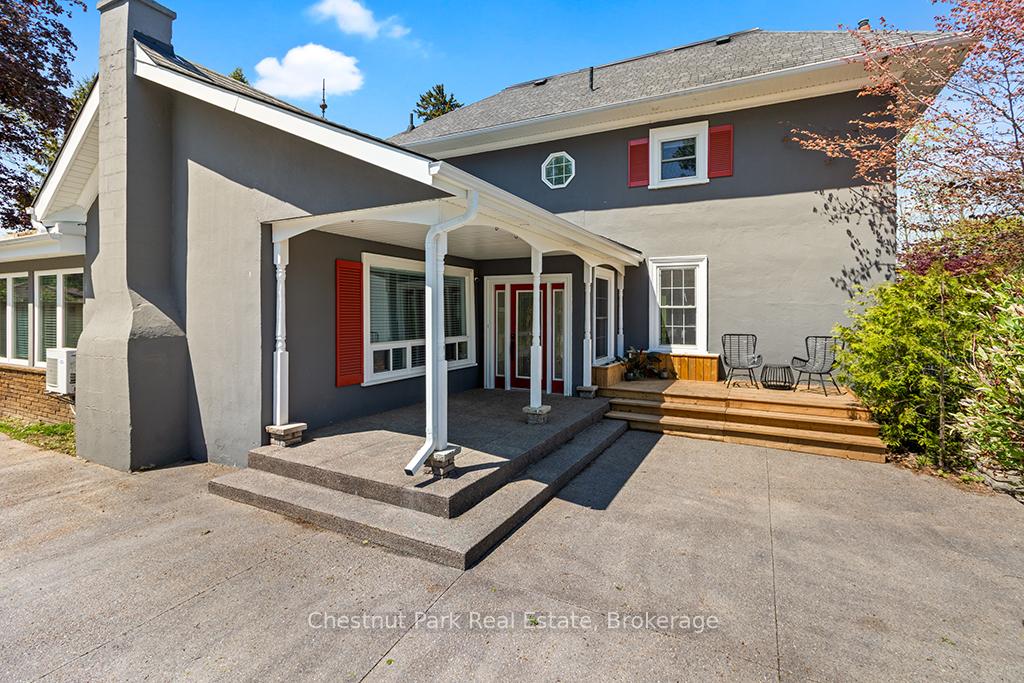 4 Bedroom Single Family Home/House's Image 31