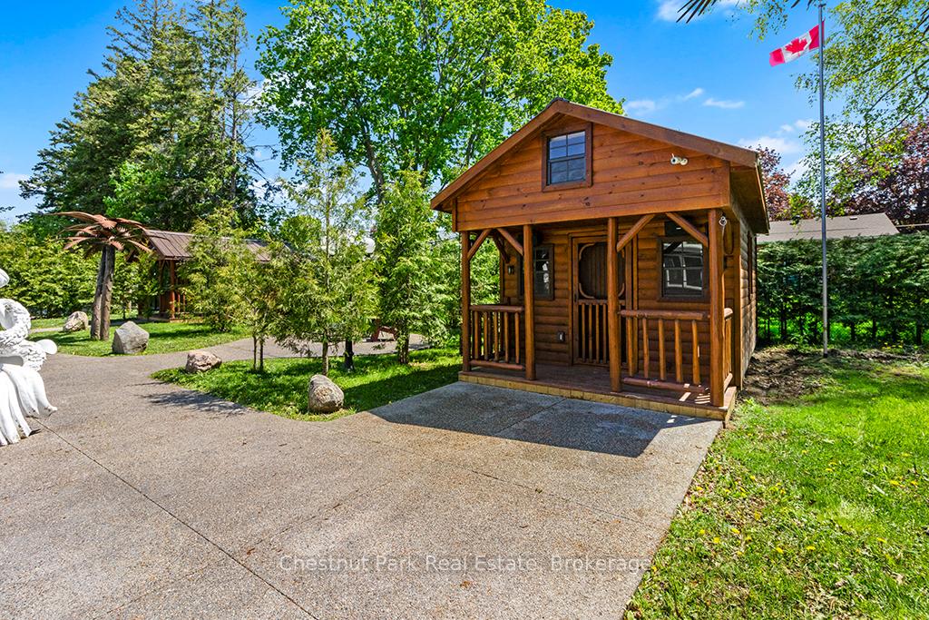 4 Bedroom Single Family Home/House's Image 36