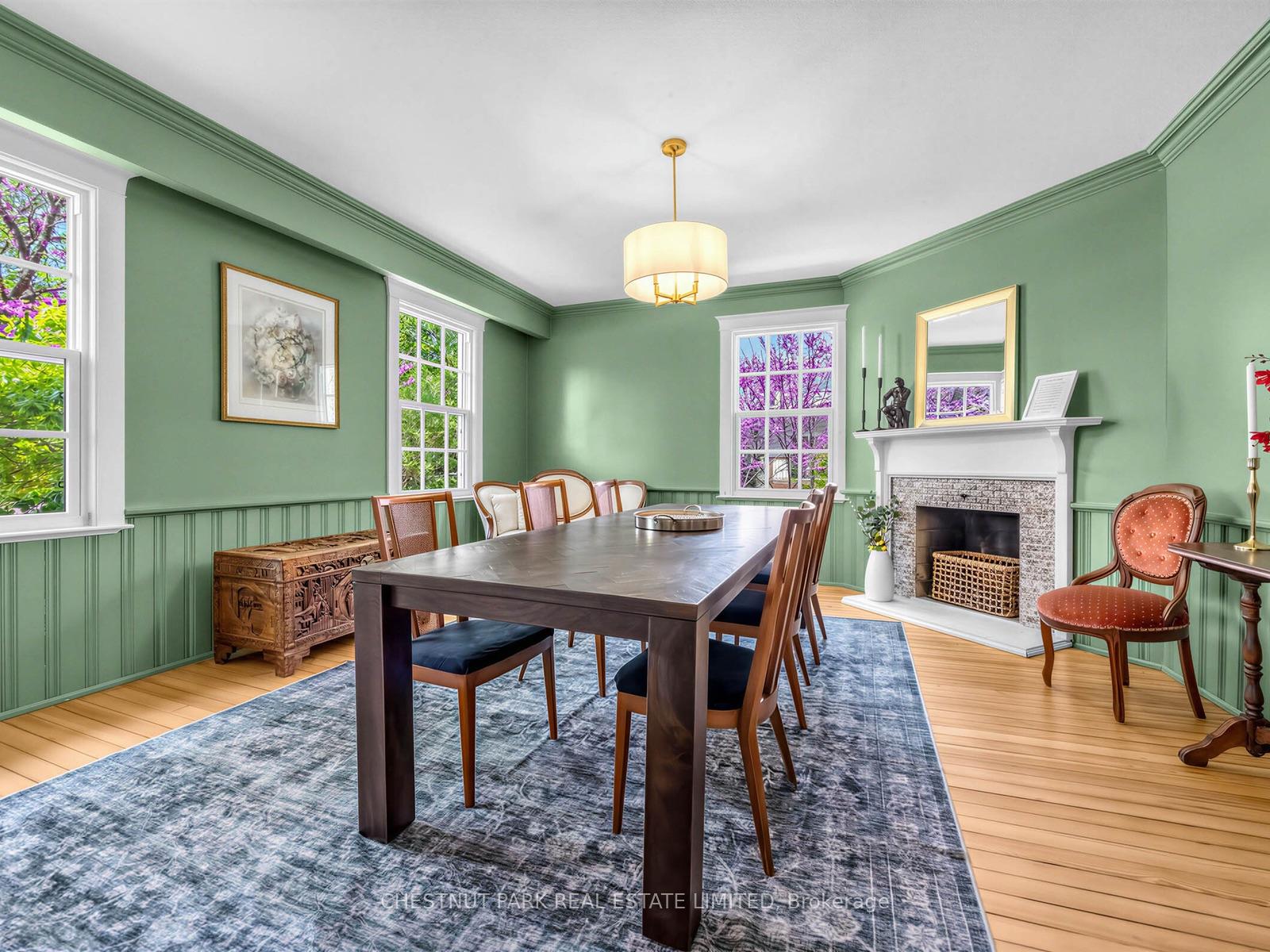 4 Bedroom Single Family Home/House's Image 5
