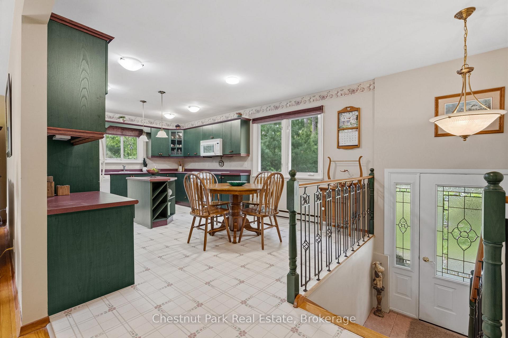 3 Bedroom Single Family Home/House's Image 5