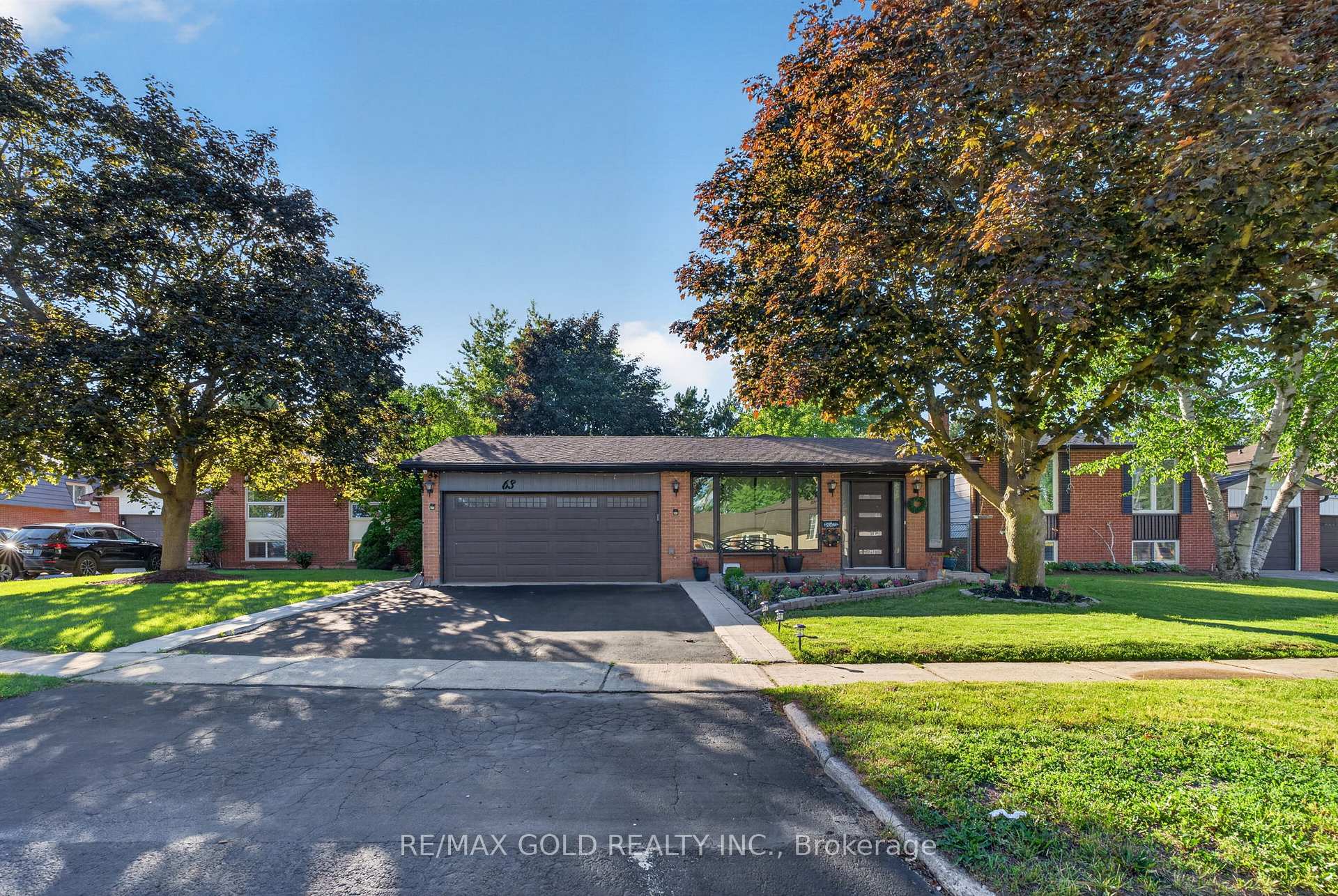 63 Morgandale Crescent Orangeville Ontario Canada Sale residential Ray Datta RE/MAX Gold Realty Inc., Brokerage