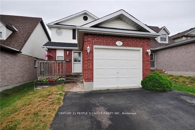 31 Moss Place Guelph Ontario Canada Rent residential Chabi Ori Century 21 People's Choice Realty Inc., Brokerage *