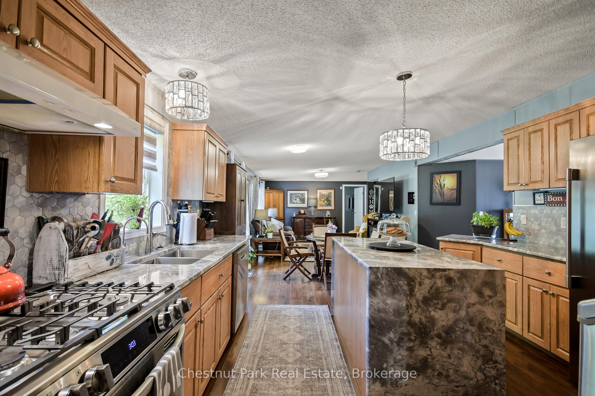 4 Bedroom Single Family Home/House's Image 30