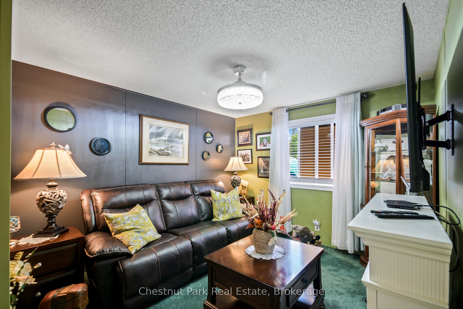 4 Bedroom Single Family Home/House's Image 37