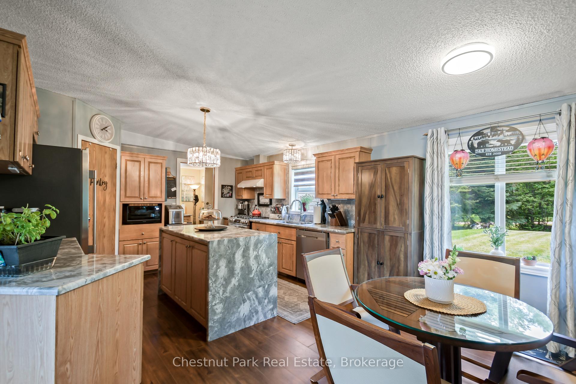 4 Bedroom Single Family Home/House's Image 27