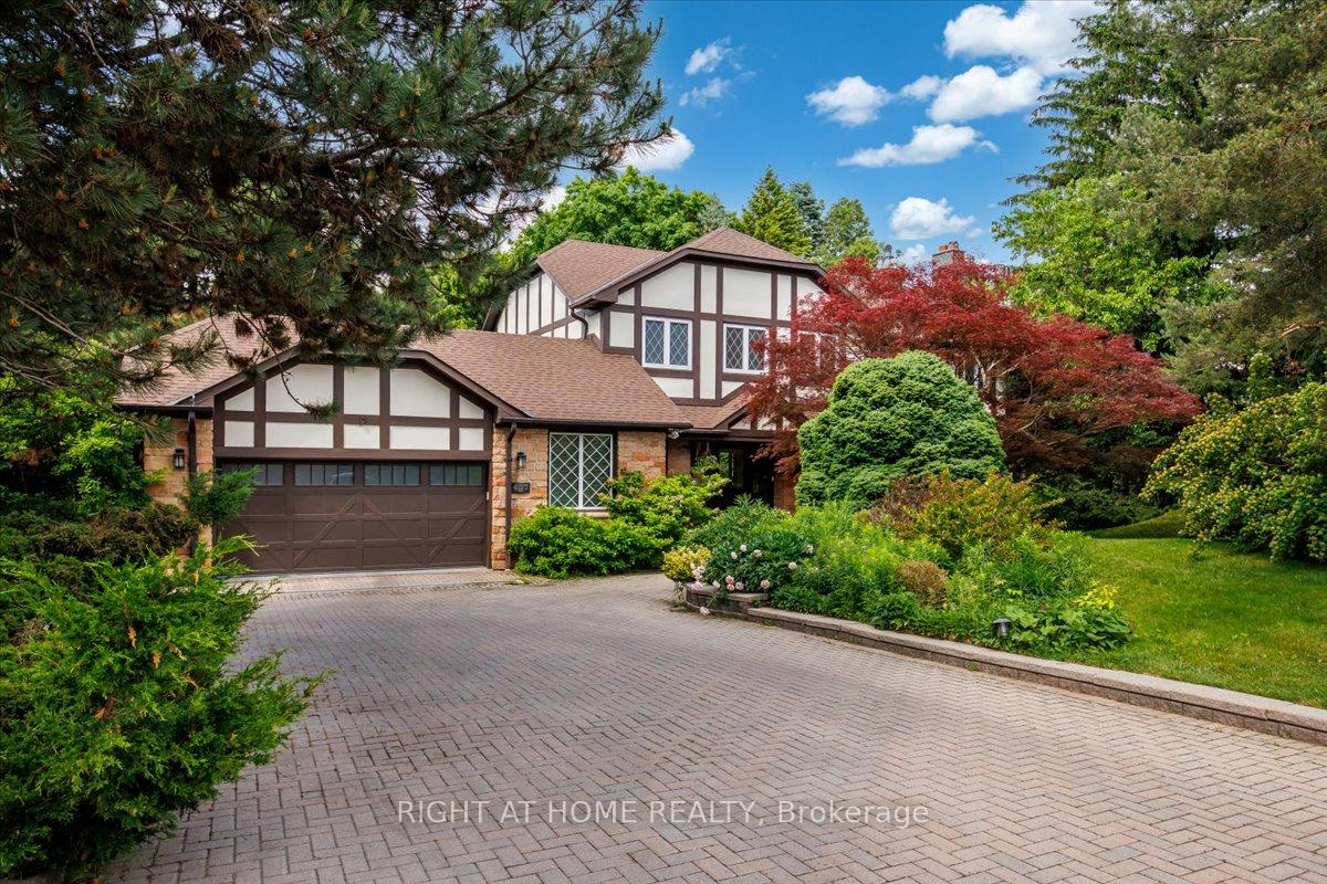 437 The Kingsway Toronto Ontario Canada Sale residential Guido Bernal Right at Home Realty, Brokerage*