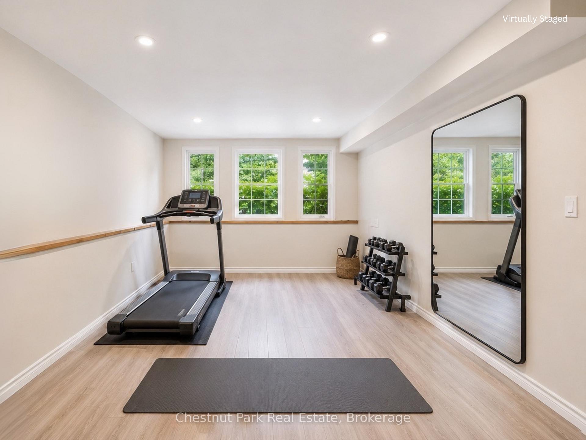 4 Bedroom Single Family Home/House's Image 15