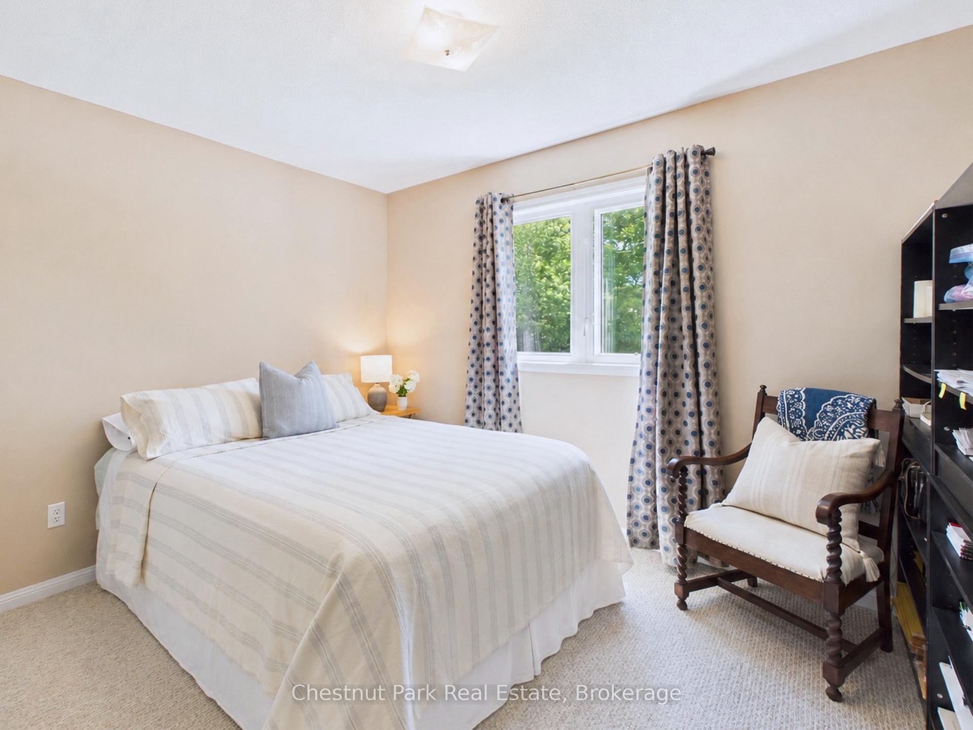 4 Bedroom Single Family Home/House's Image 10