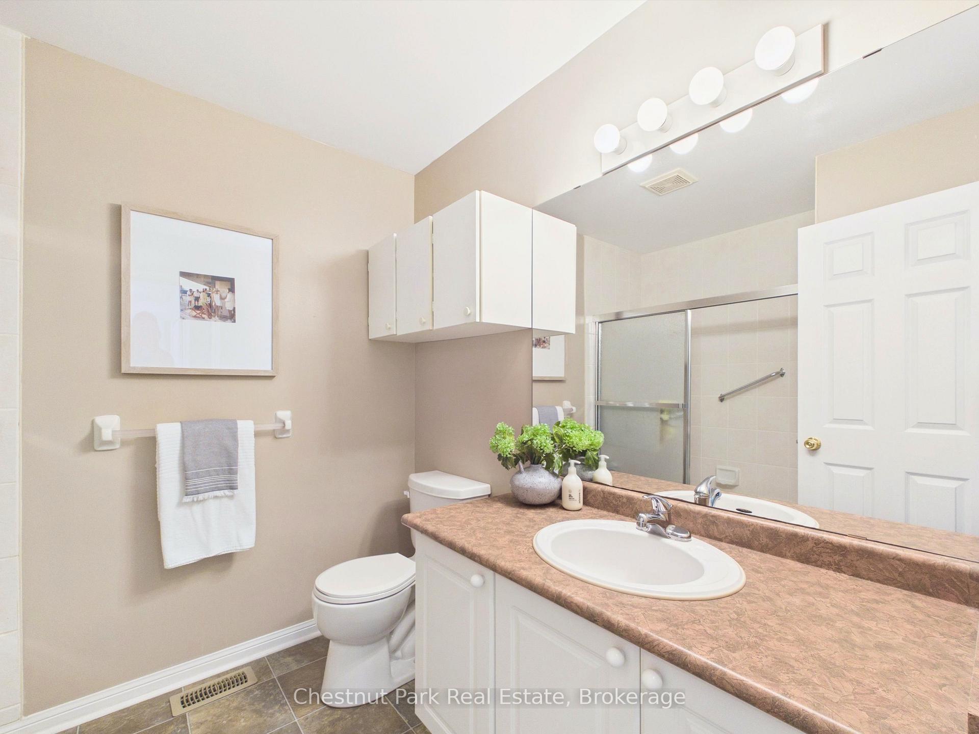 4 Bedroom Single Family Home/House's Image 11