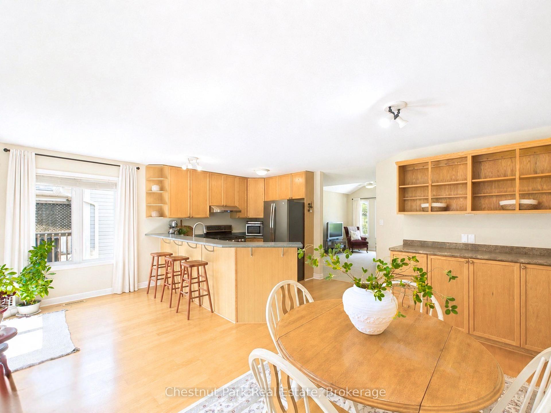 4 Bedroom Single Family Home/House's Image 4