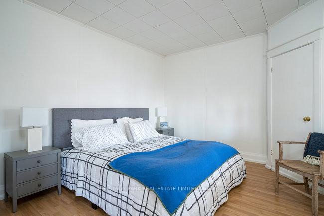 6 Bedroom Other's Image 4