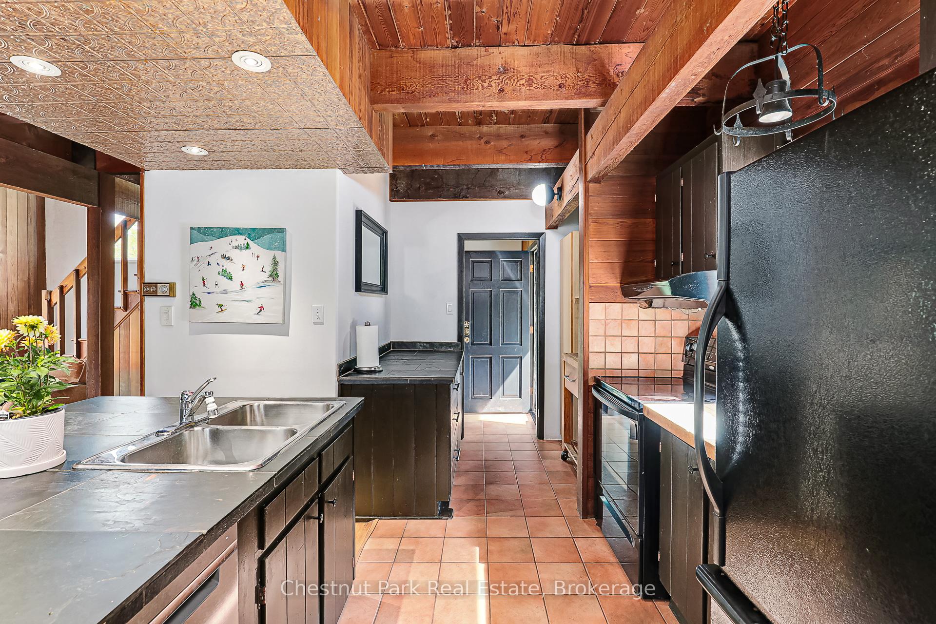 4 Bedroom Single Family Home/House's Image 26