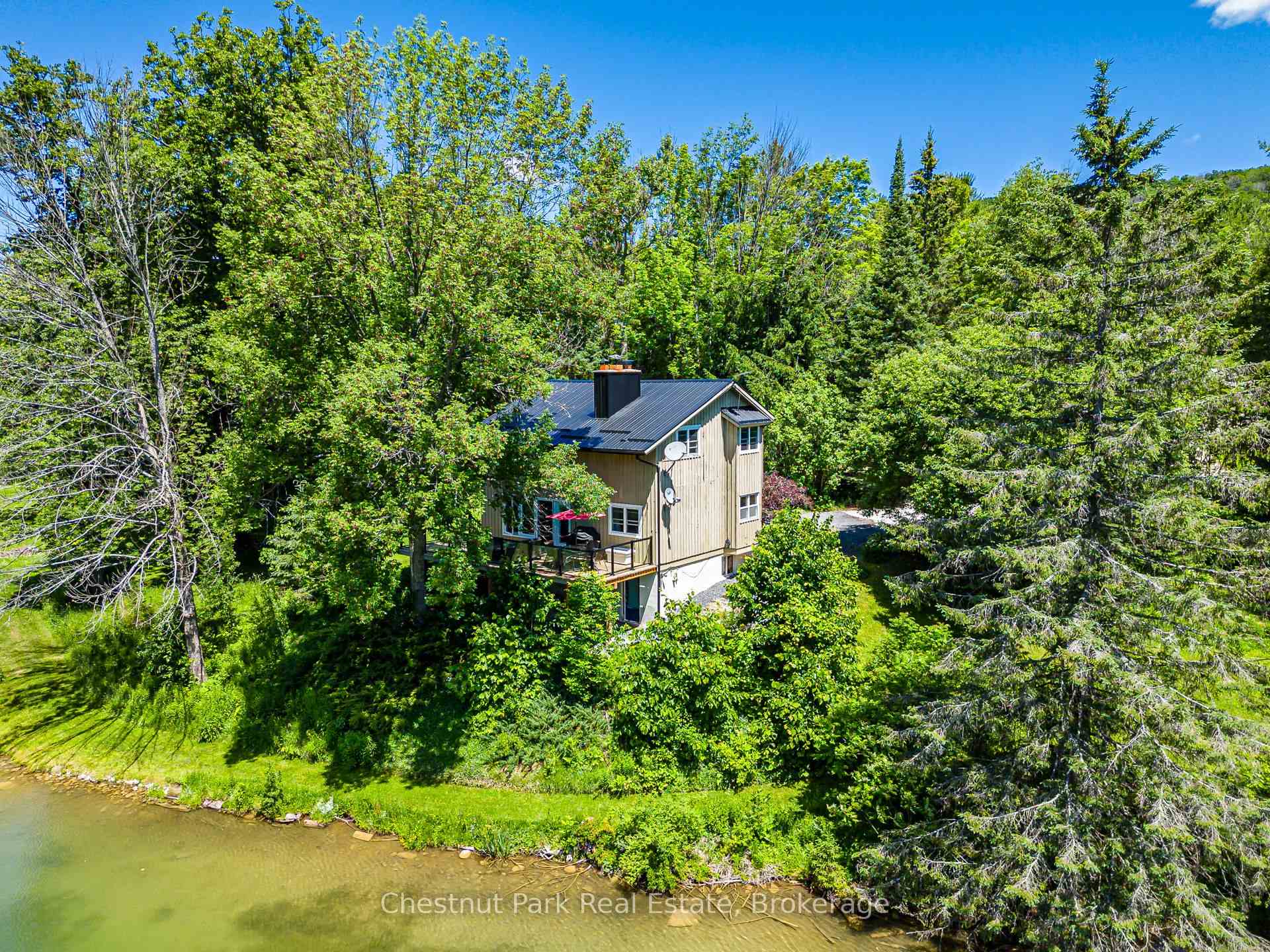 4 Bedroom Single Family Home/House's Image 5