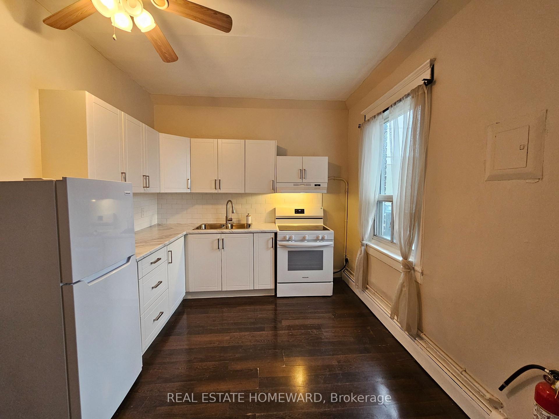 A - 733 Pape Avenue Toronto Ontario Canada Rent residential Keith Bridge Real Estate Homeward, Brokerage*