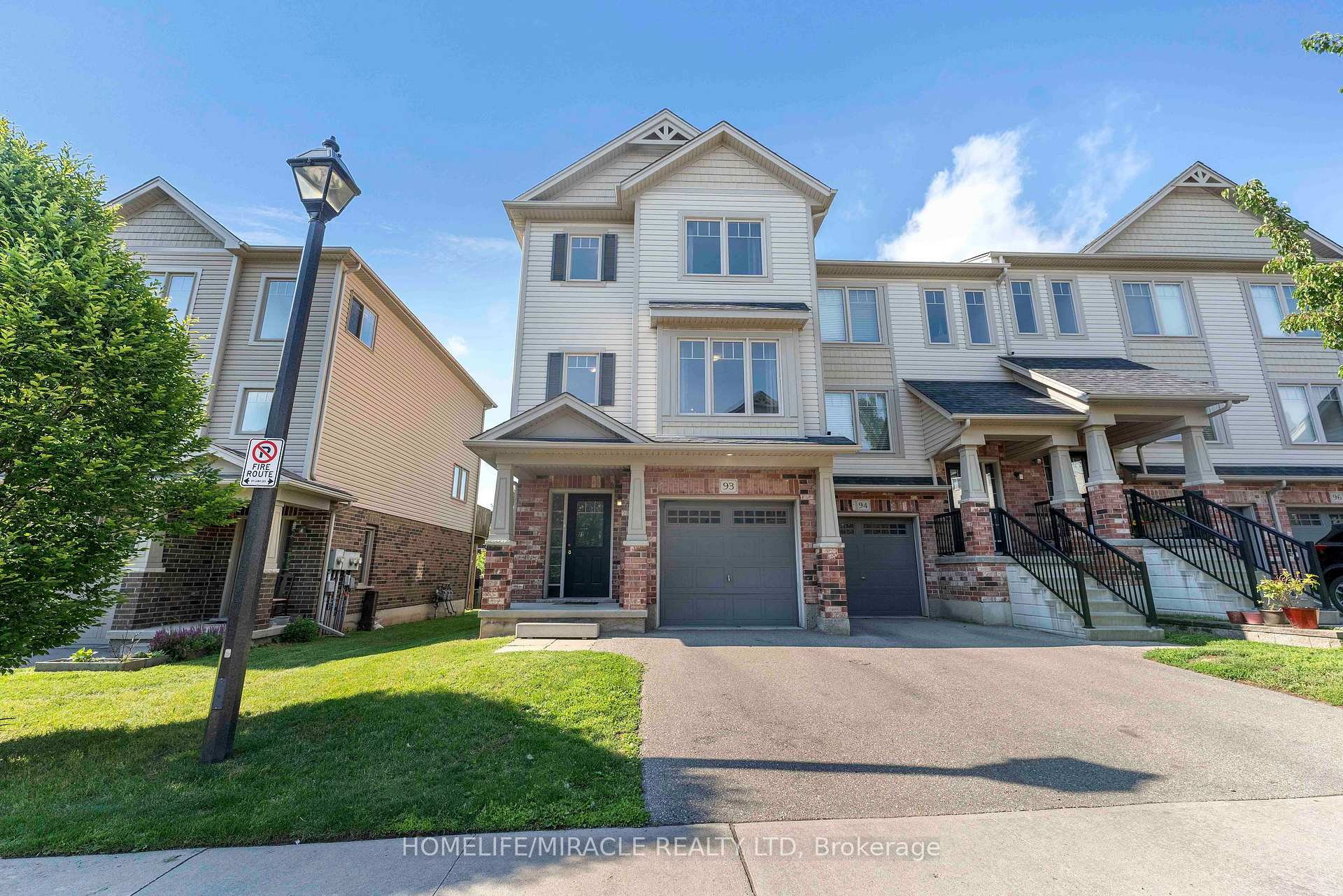 93 - 750 Lawrence Street Cambridge Ontario Canada Sale residential   HomeLife/Miracle Realty Ltd., Brokerage*