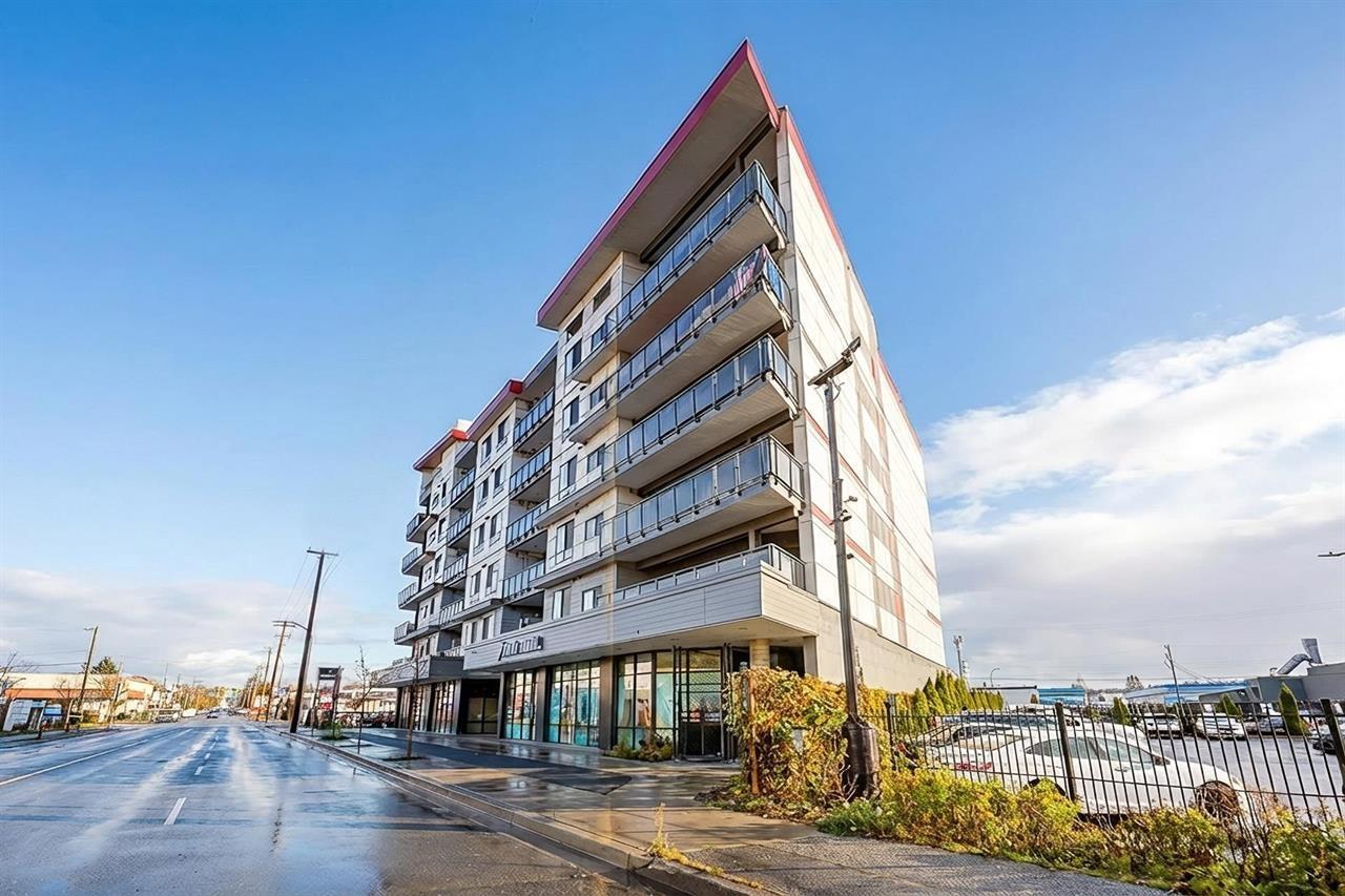 214 20061 FRASER HIGHWAY Langley British Columbia Canada Sale residential   First Stay Realty Inc.