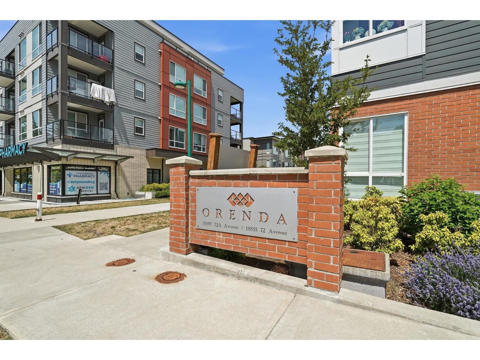 20 18855 72 AVENUE Surrey British Columbia Canada Sale residential Paul McCallum HomeLife Benchmark Realty*