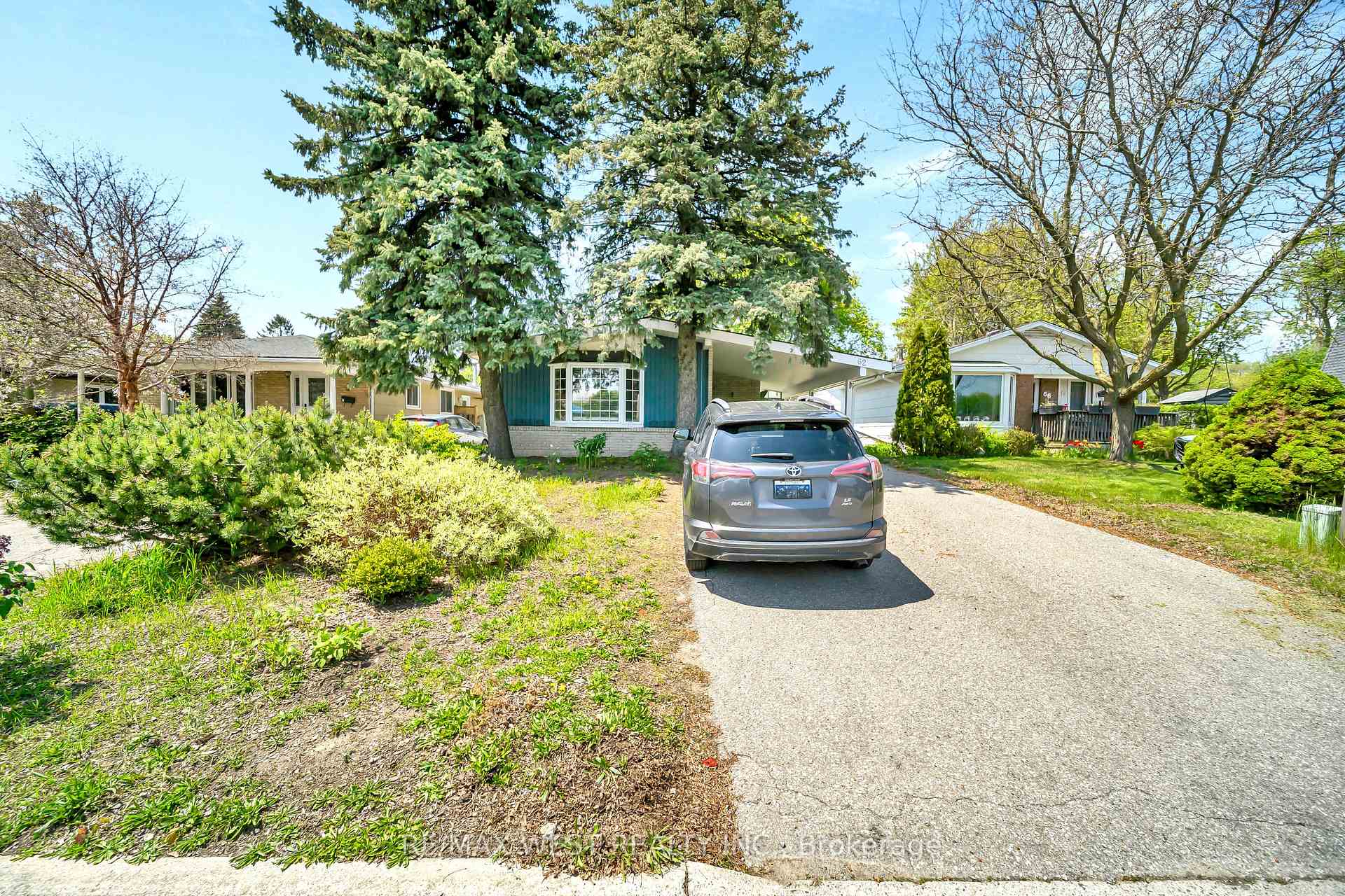 Lower - 62 Greendale Crescent Kitchener Ontario Canada Rent residential LUISA PICCIRILLI RE/MAX West Realty Inc. Brokerage*