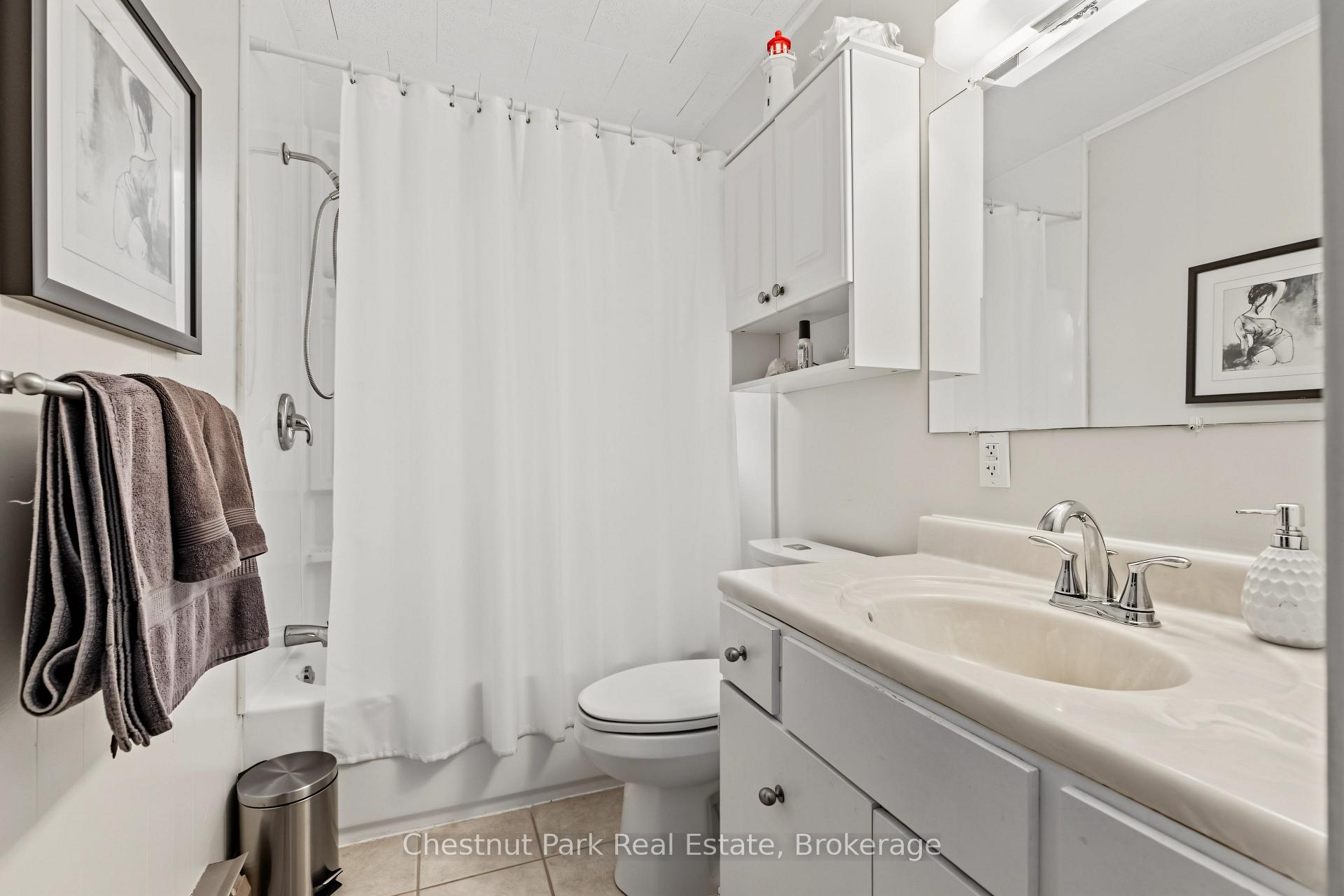 4 Bedroom Single Family Home/House's Image 47