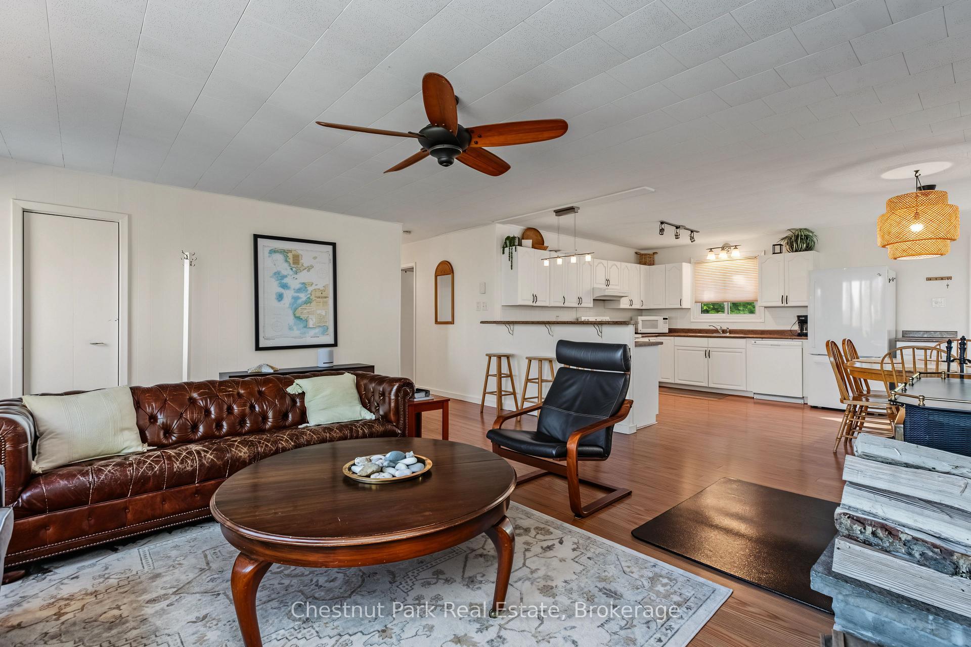 4 Bedroom Single Family Home/House's Image 37