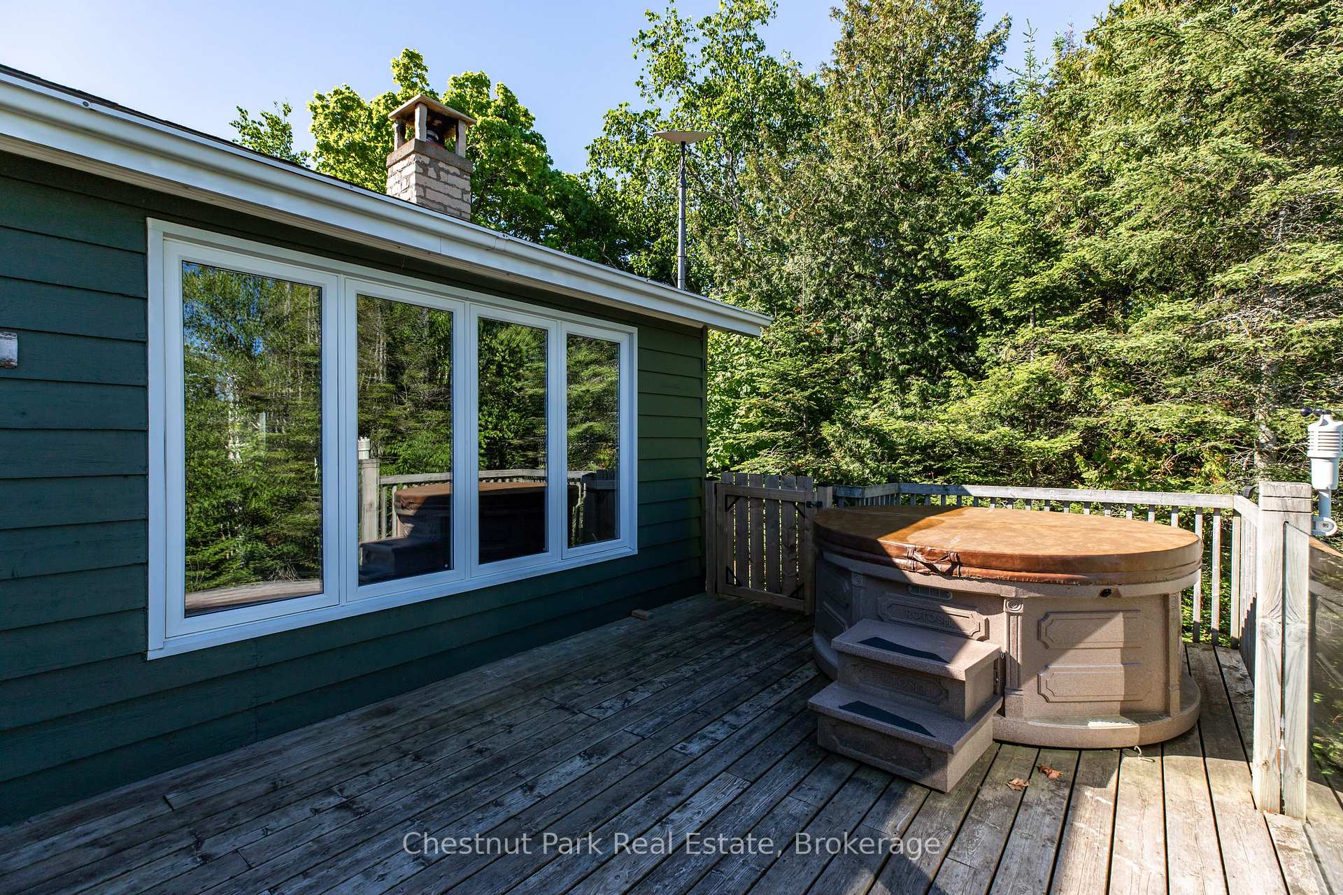 4 Bedroom Single Family Home/House's Image 8