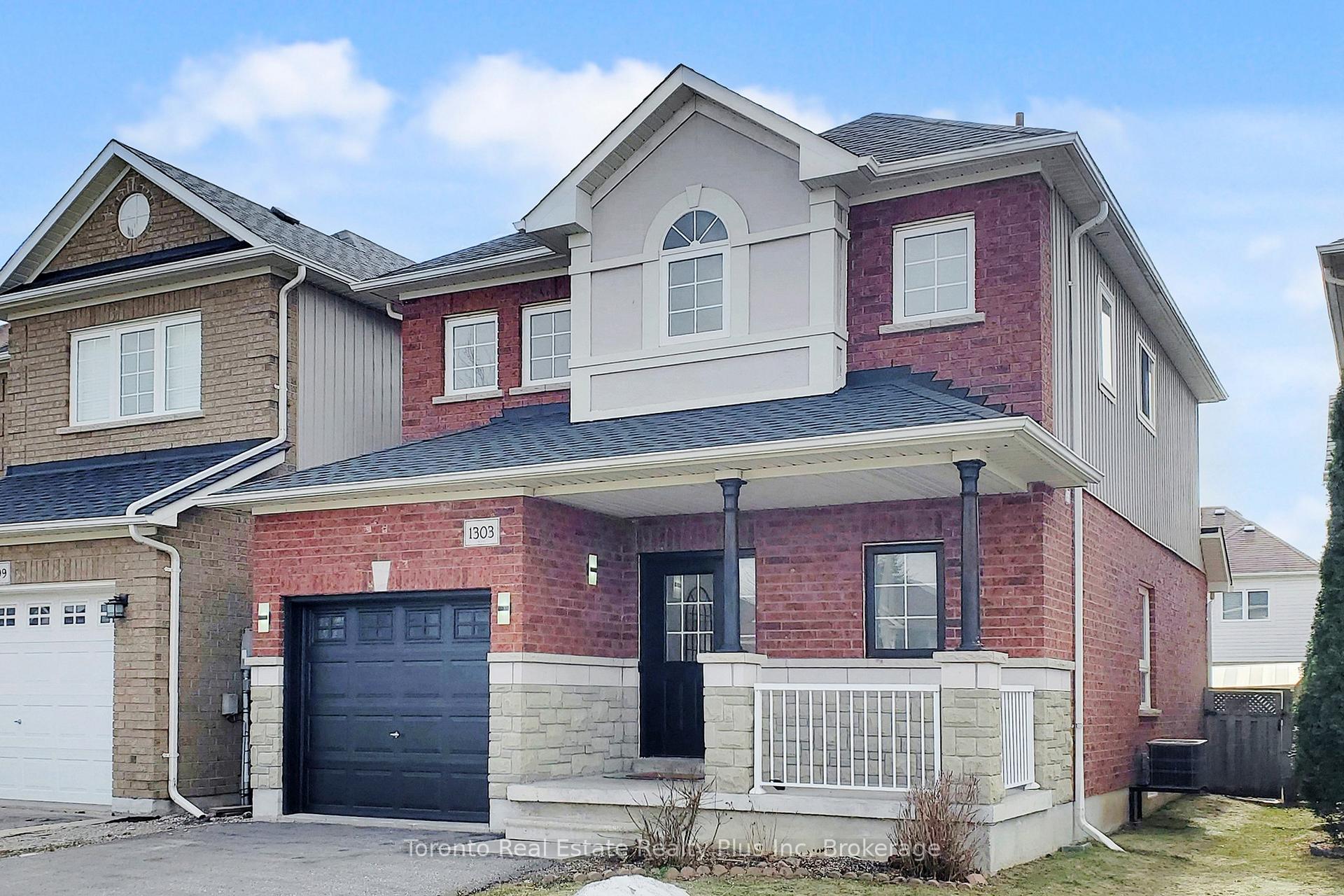 1303 Macinally Court Oshawa Ontario Canada Sale residential Toronto Real Estate Realty Plus Brokerage
