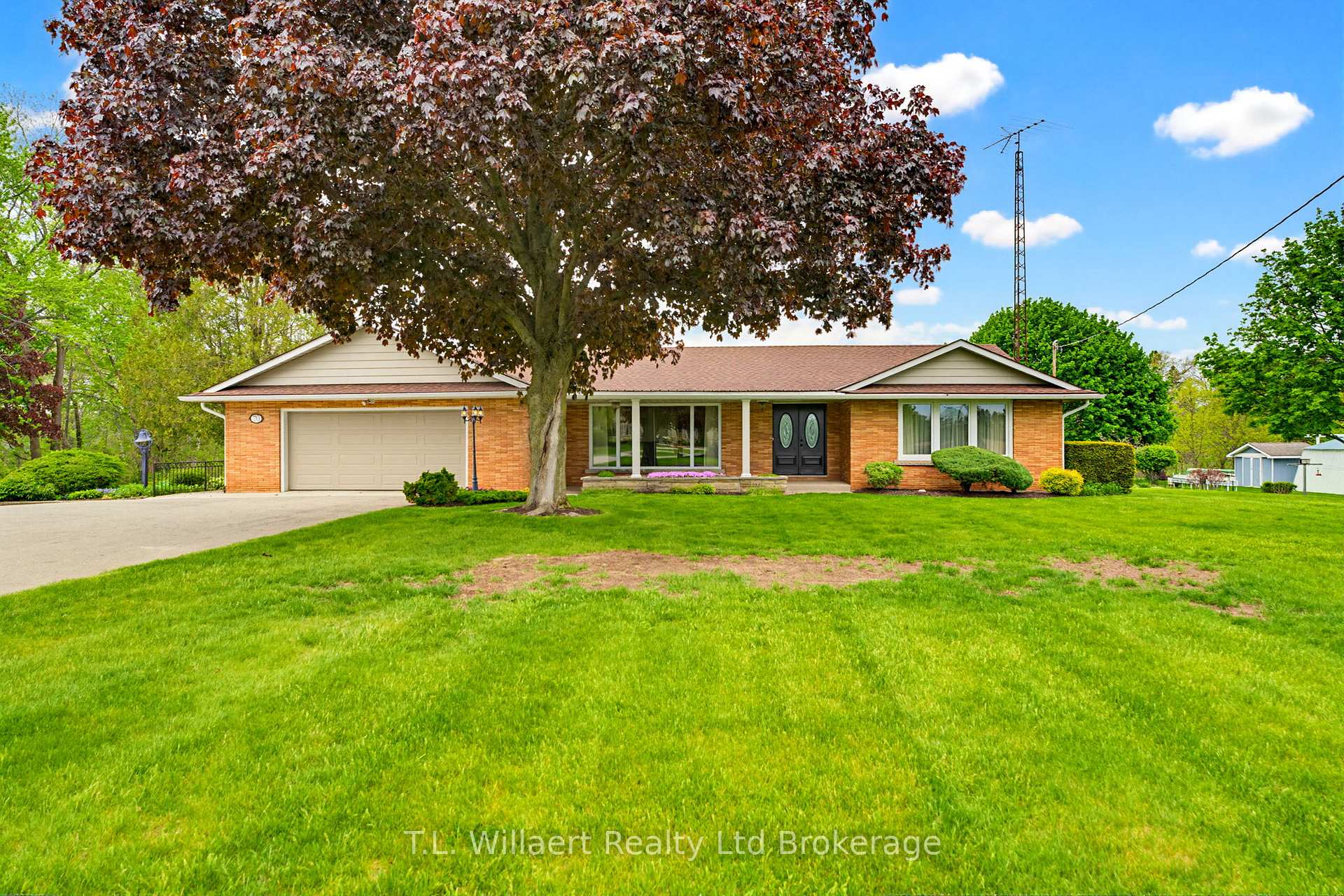 70 Albert Street Norfolk Ontario Canada Sale residential T.L. WILLAERT REALTY LTD. BROKERAGE*
