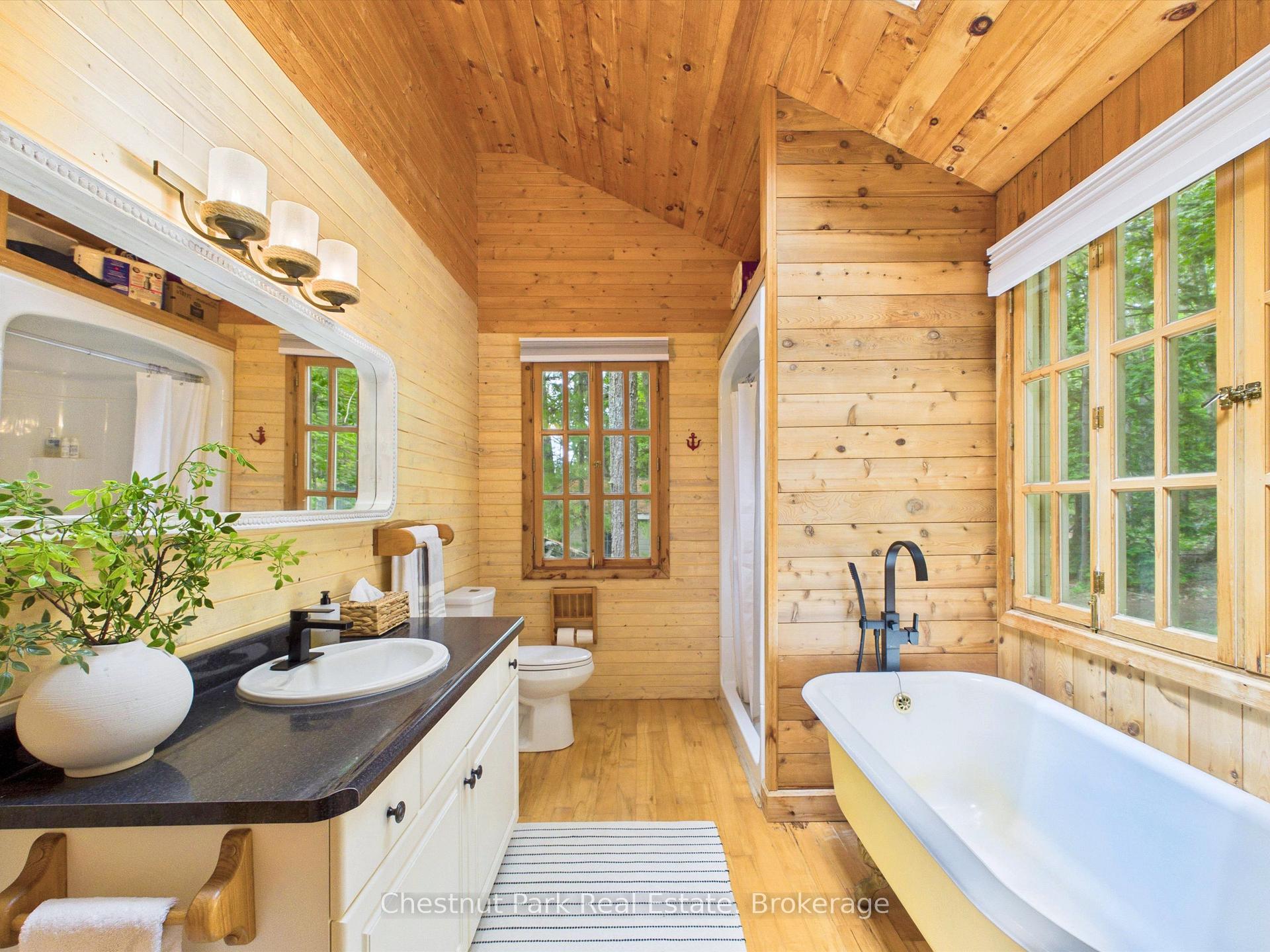 3 Bedroom Single Family Home/House's Image 16