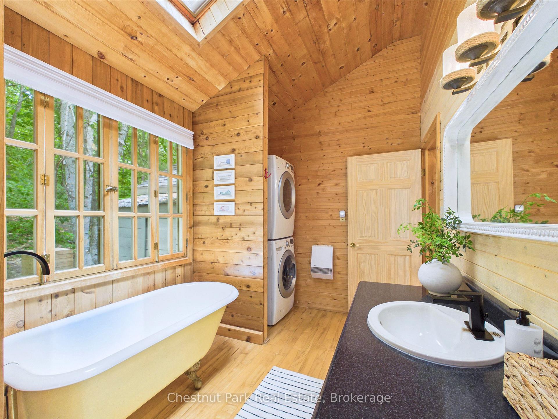 3 Bedroom Single Family Home/House's Image 17