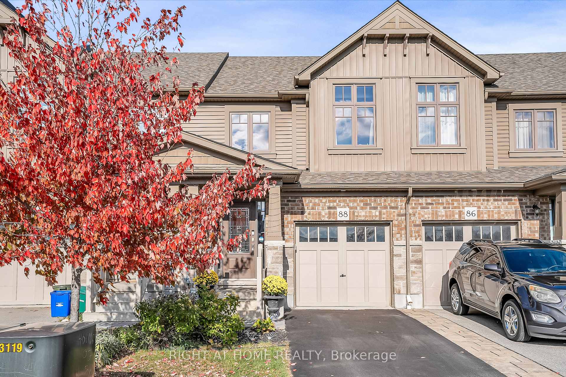 88 Winterton Court N Orangeville Ontario Canada Sale residential Travis Roy An Right at Home Realty, Brokerage*