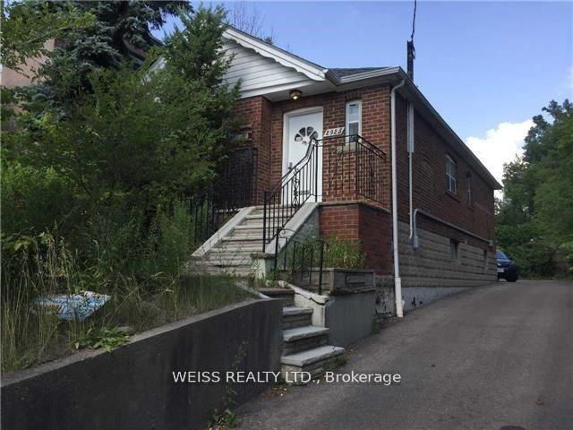 2925 Bathurst Street Toronto Ontario Canada Rent residential   WEISS REALTY LTD., Brokerage