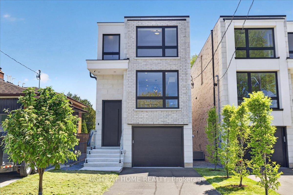 15B ROSEMEADE Avenue Toronto Ontario Canada Sale residential Amin Khorassanizadeh Right at Home Realty, Brokerage*