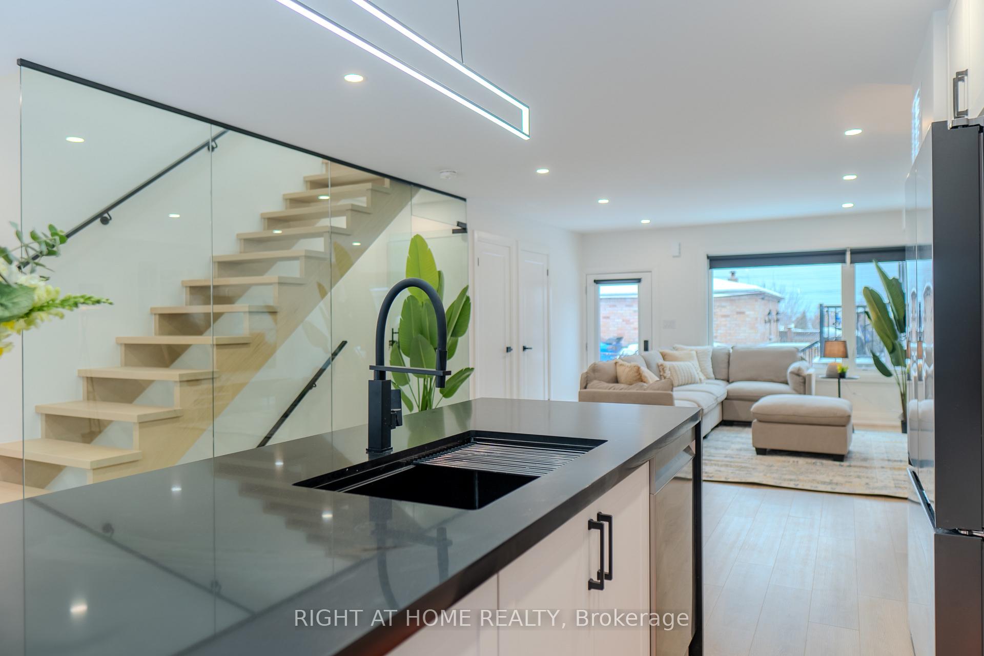 16 Habibi Lane Toronto Ontario Canada Rent residential Alex Beis Right at Home Realty, Brokerage*