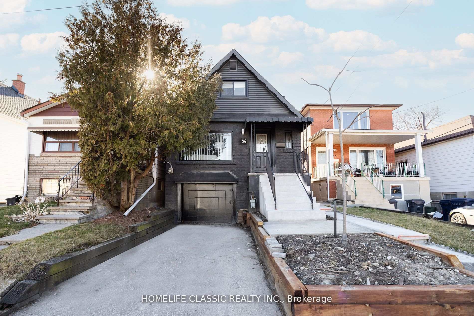 54 South Woodrow Boulevard Toronto Ontario Canada Rent residential ARMINA LORDKIPANIDZE HomeLife Classic Realty Inc., Brokerage*