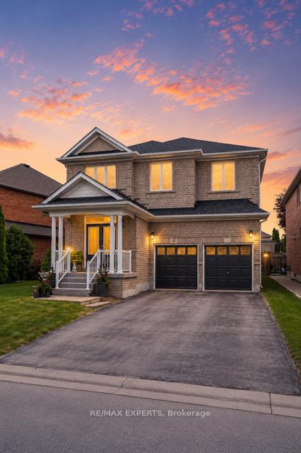 15 Arrowood Crescent Vaughan Ontario Canada Sale residential NIHAD HAZBOUN Re/Max Experts, Brokerage*