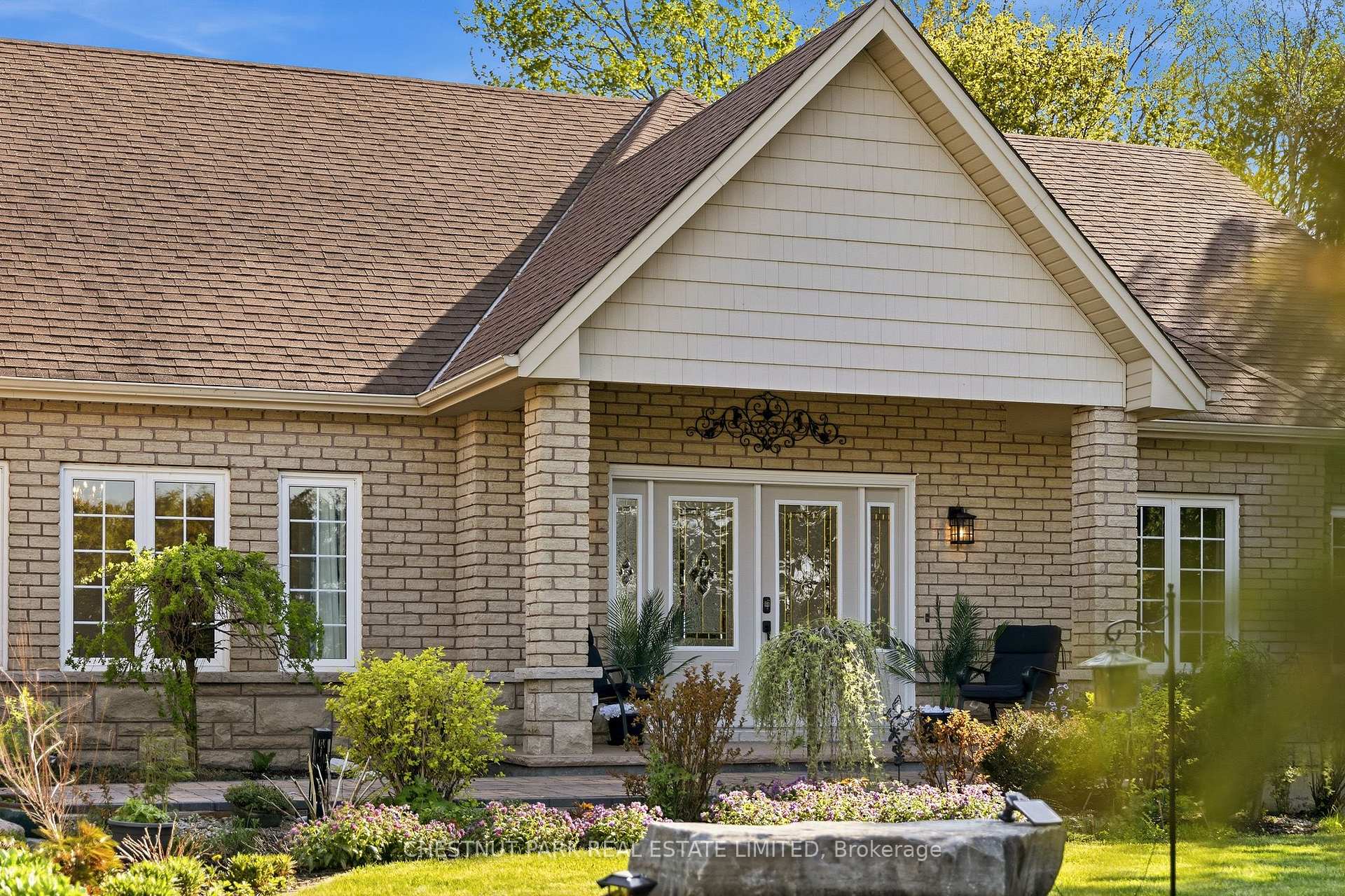 5 Bedroom Single Family Home/House's Image 36