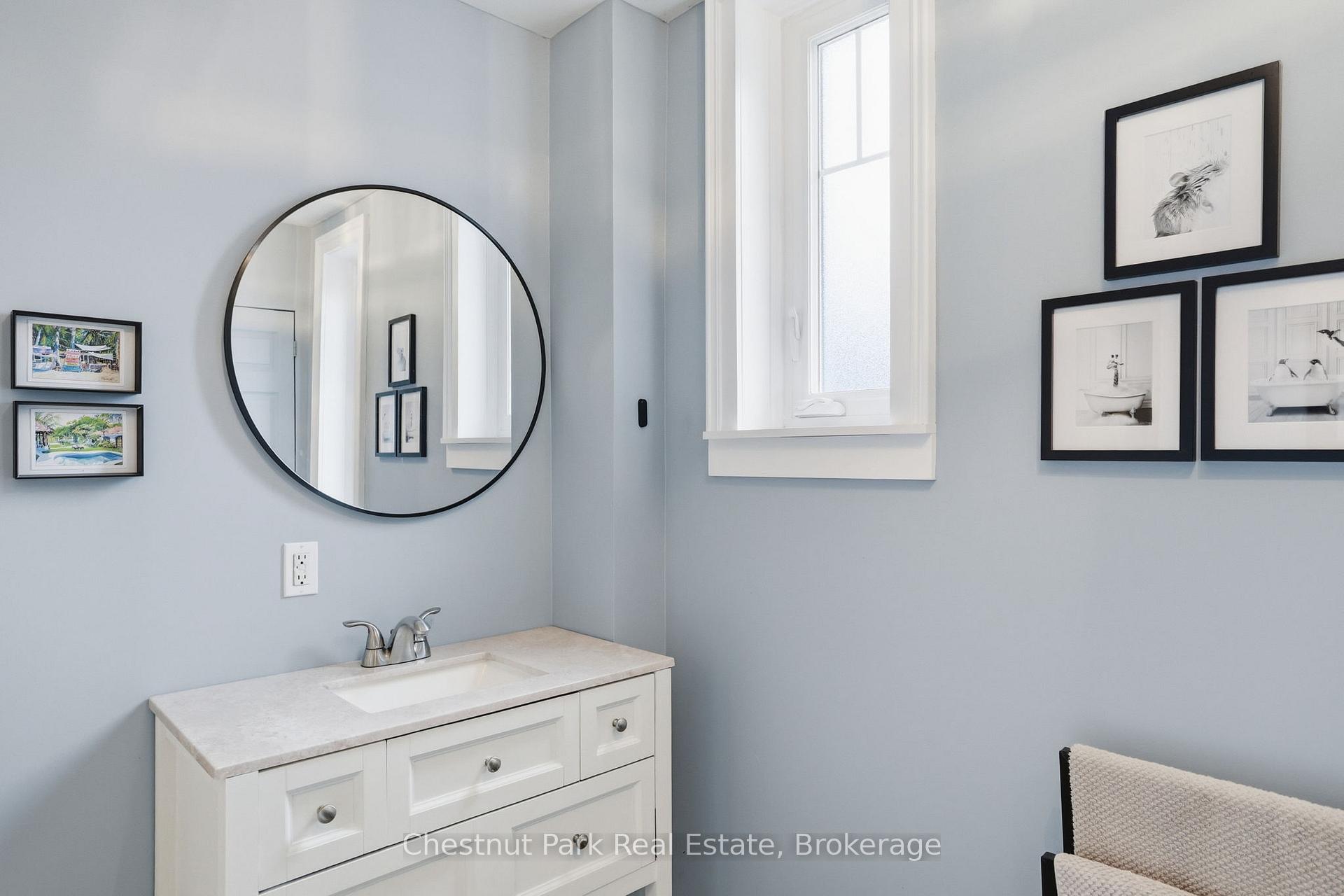 3 Bedroom Single Family Home/House's Image 16