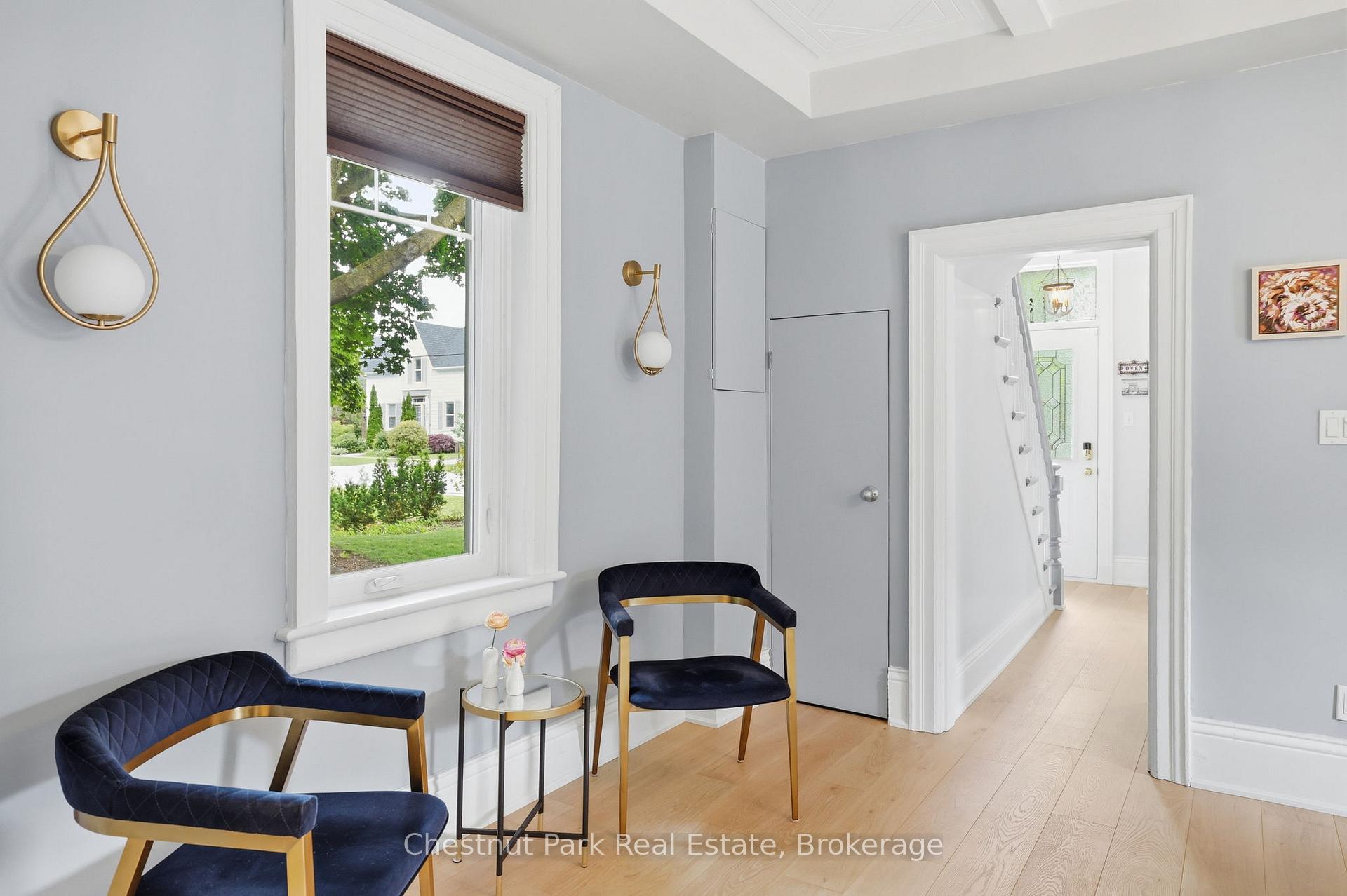3 Bedroom Single Family Home/House's Image 9