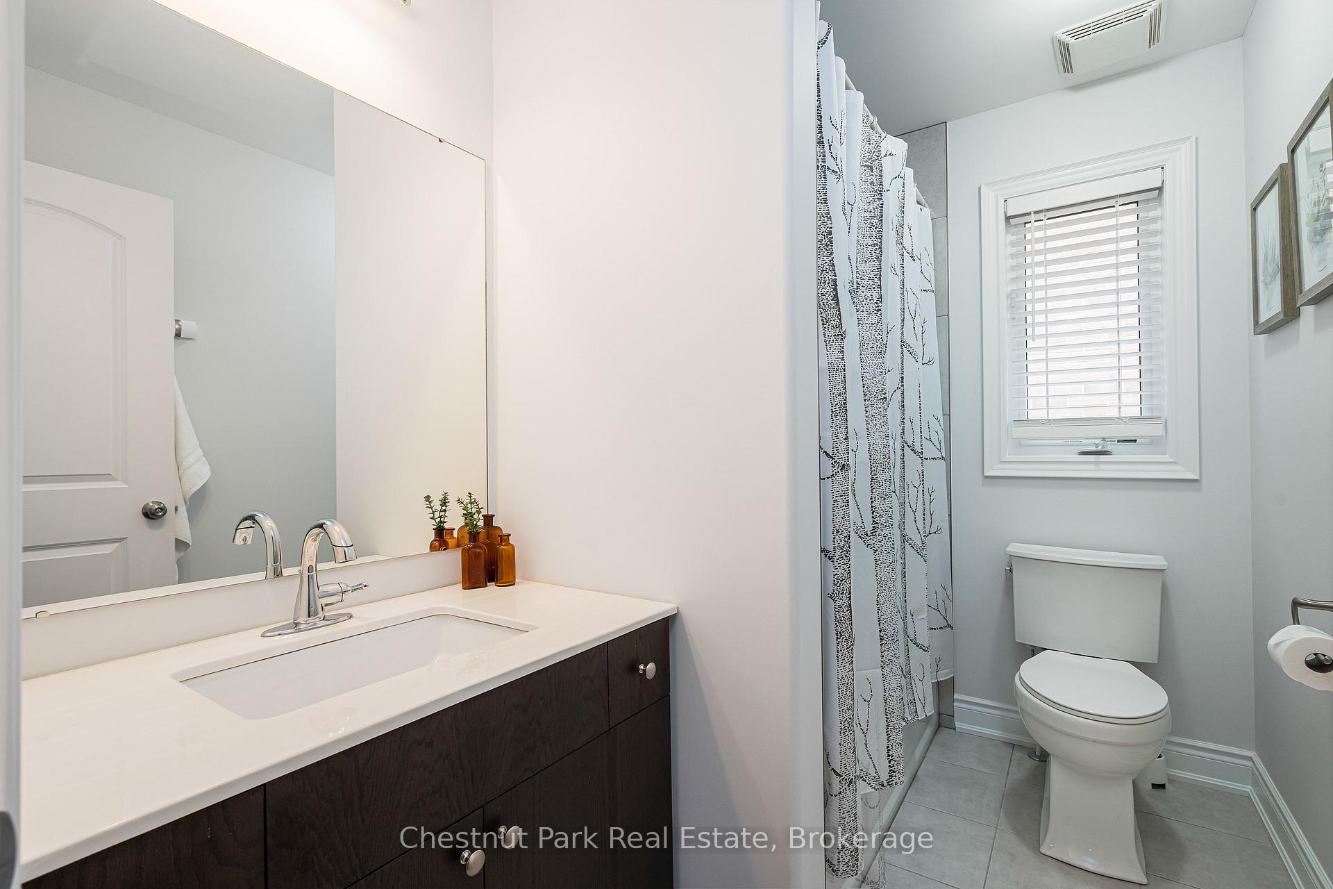 3 Bedroom Single Family Home/House's Image 29