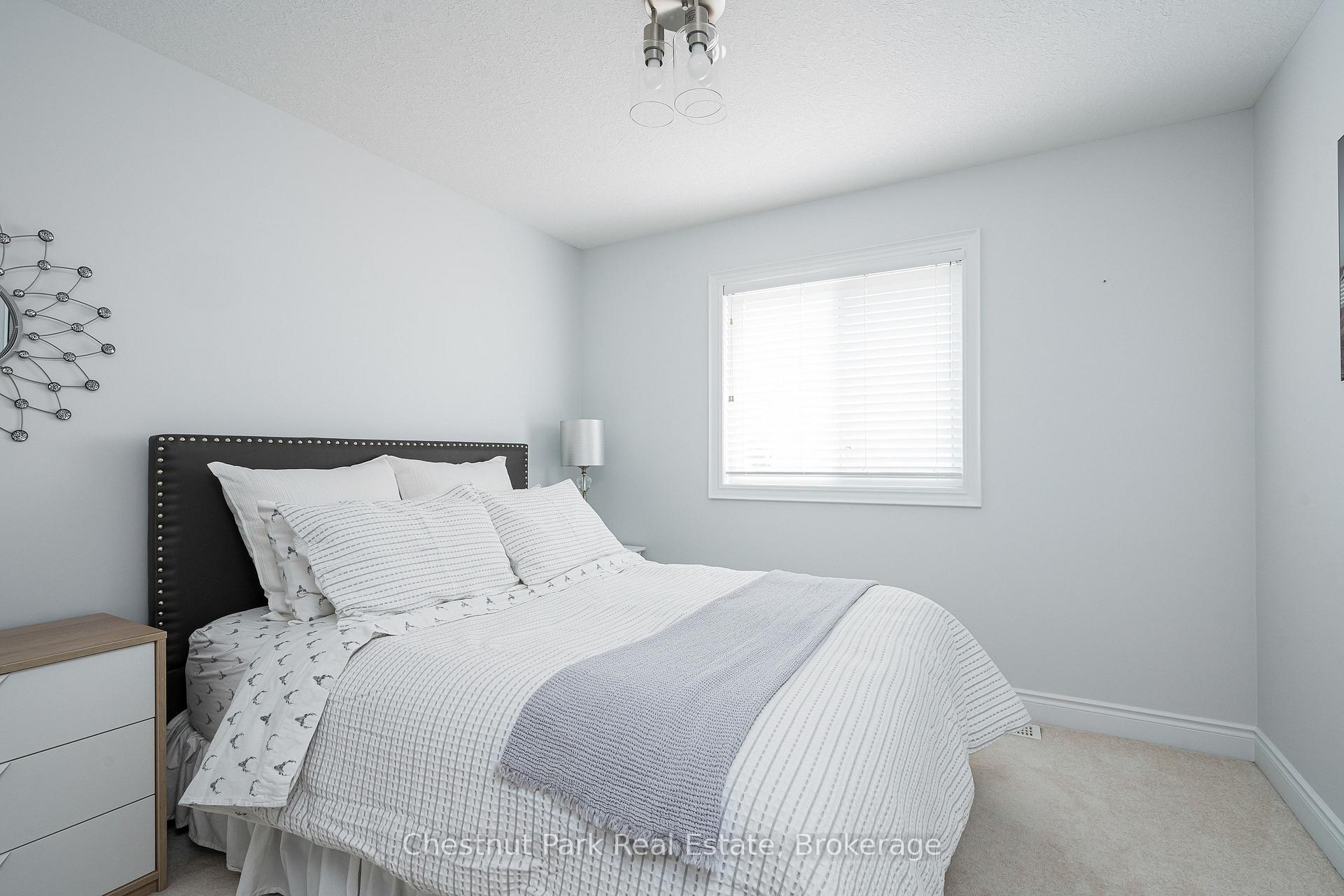 3 Bedroom Single Family Home/House's Image 28