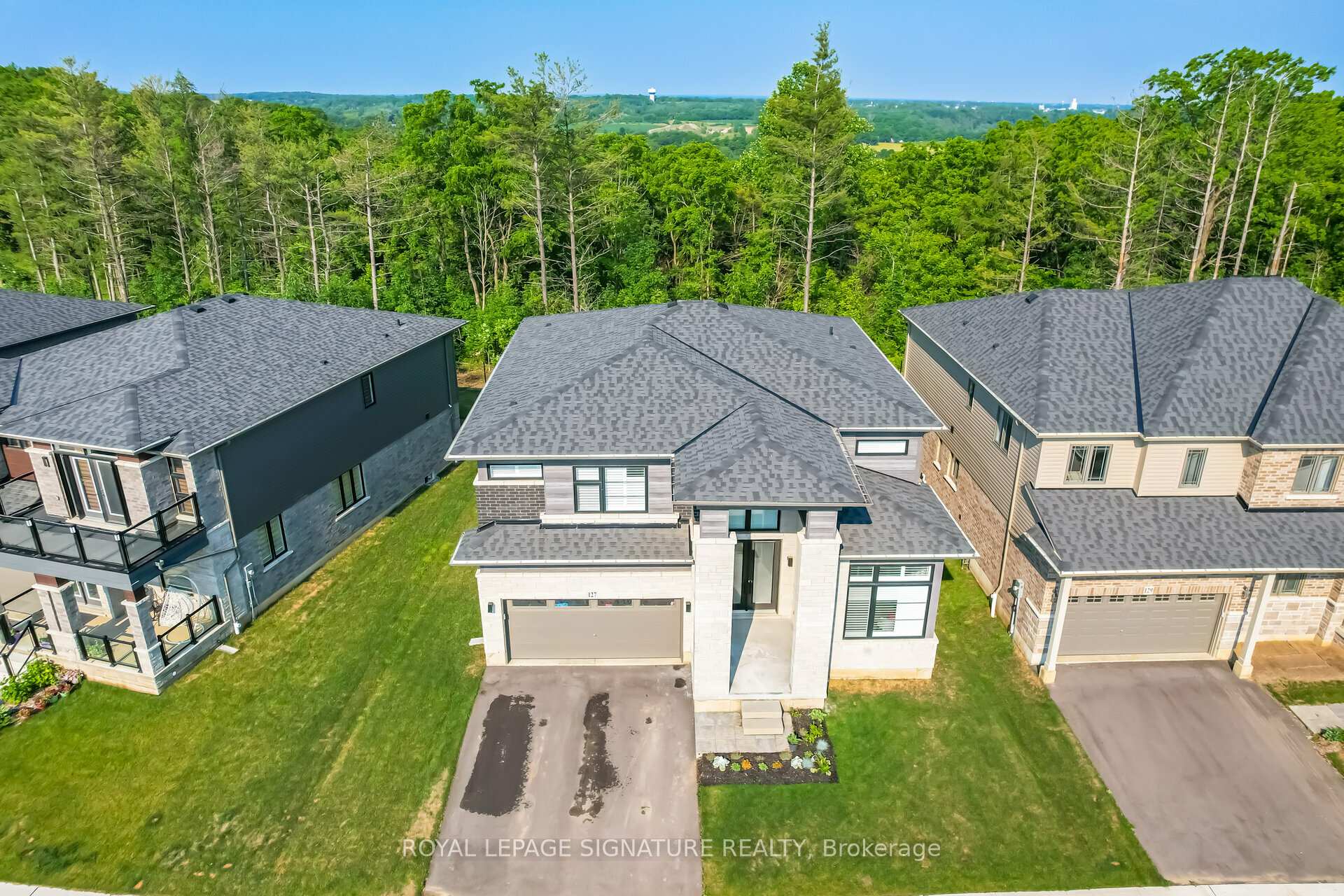 127 Court Drive Brant Ontario Canada Sale residential Maya Garg Royal LePage Signature Realty, Brokerage