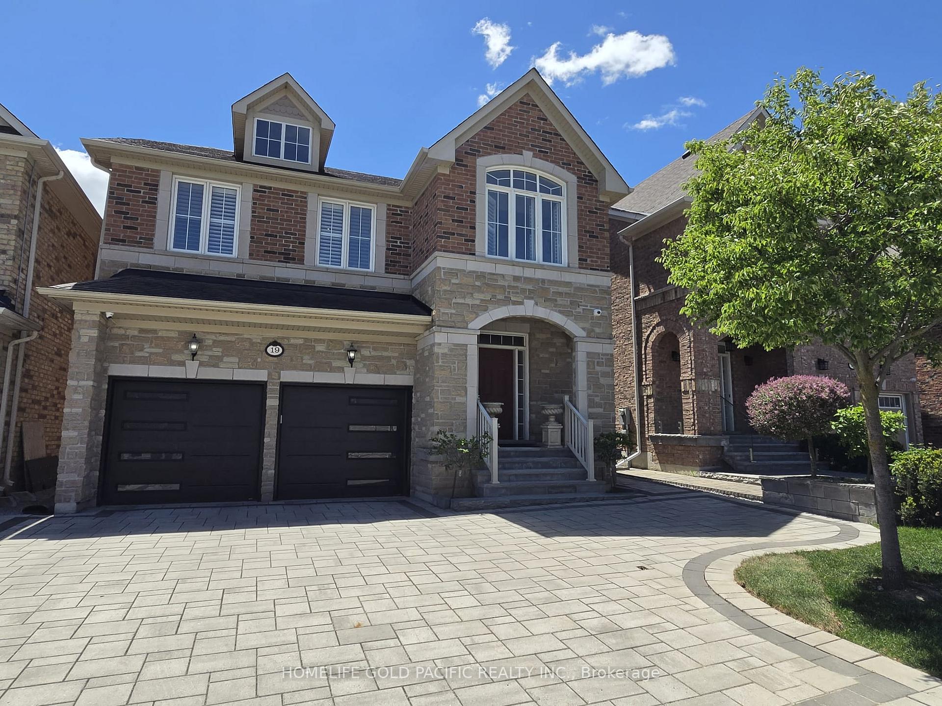 19 Bruce Thomson Drive Markham Ontario Canada Sale residential Faith Chung HomeLife Gold Pacific Realty Inc., Brokerage*