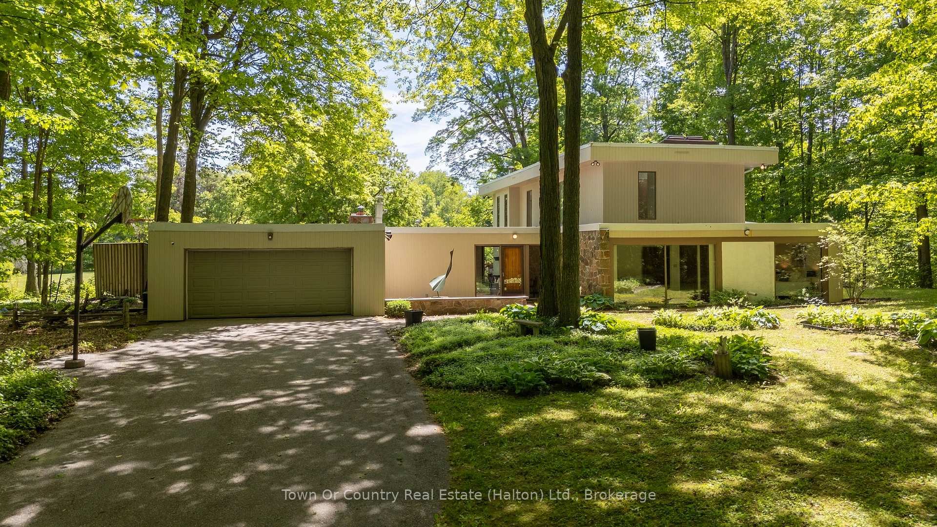1127 Adjala Tecumseth Townline New Tecumseth Ontario Canada Sale residential JAY HARNETT TOWN OR COUNTRY REAL ESTATE (HALTON) LTD. Brokerage*
