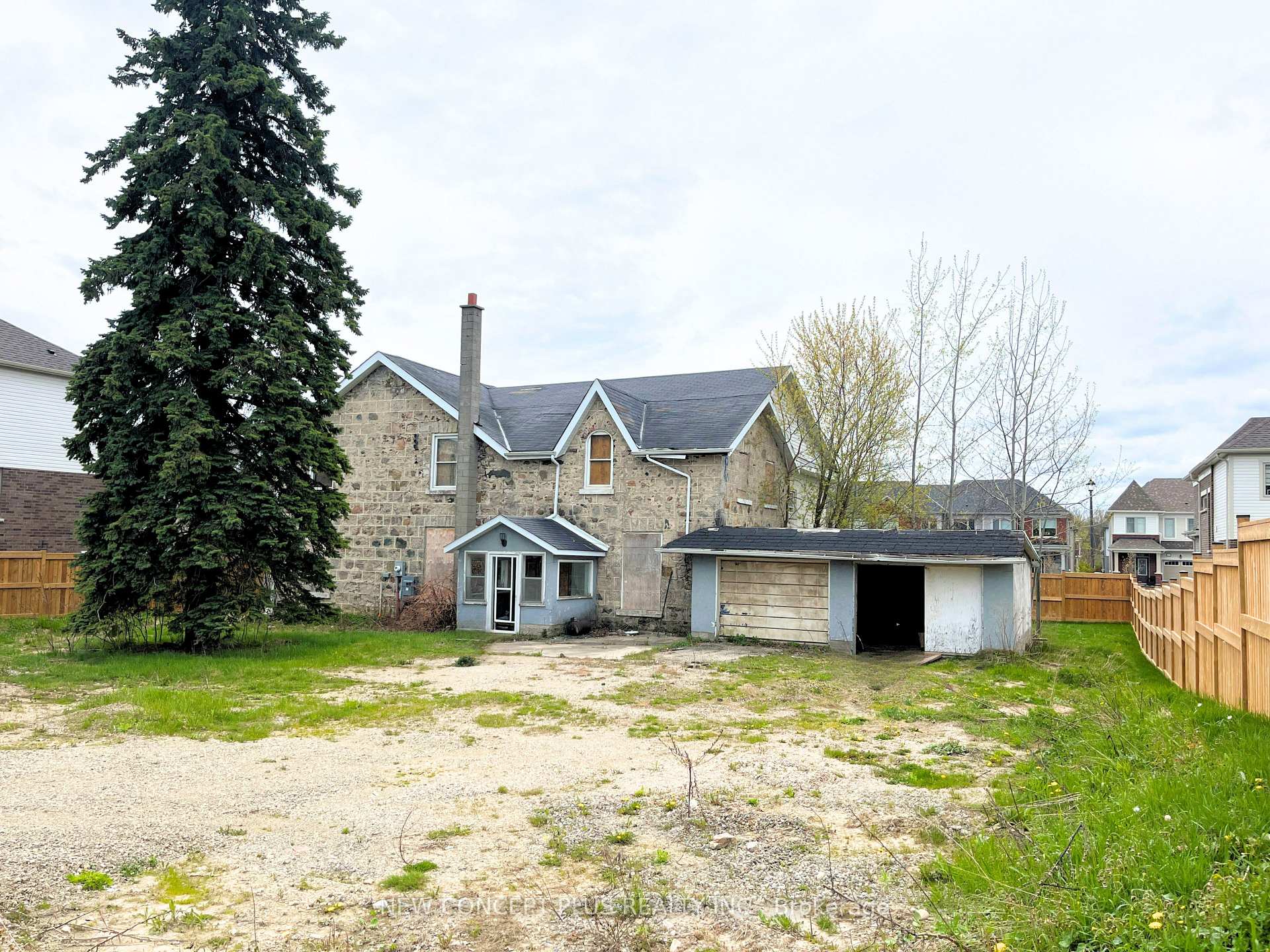 219 Farley Road Centre Wellington Ontario Canada Sale residential   New Concept Plus Realty, Brokerage*