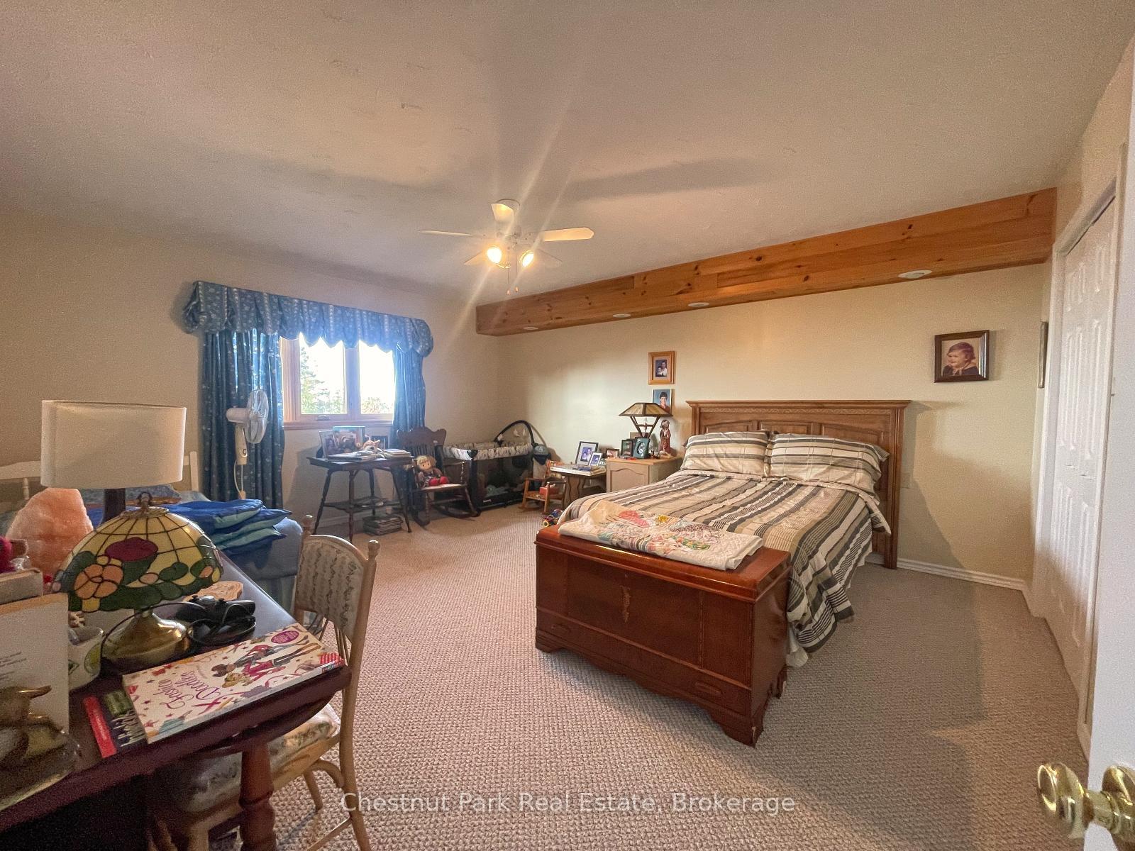 4 Bedroom Single Family Home/House's Image 16