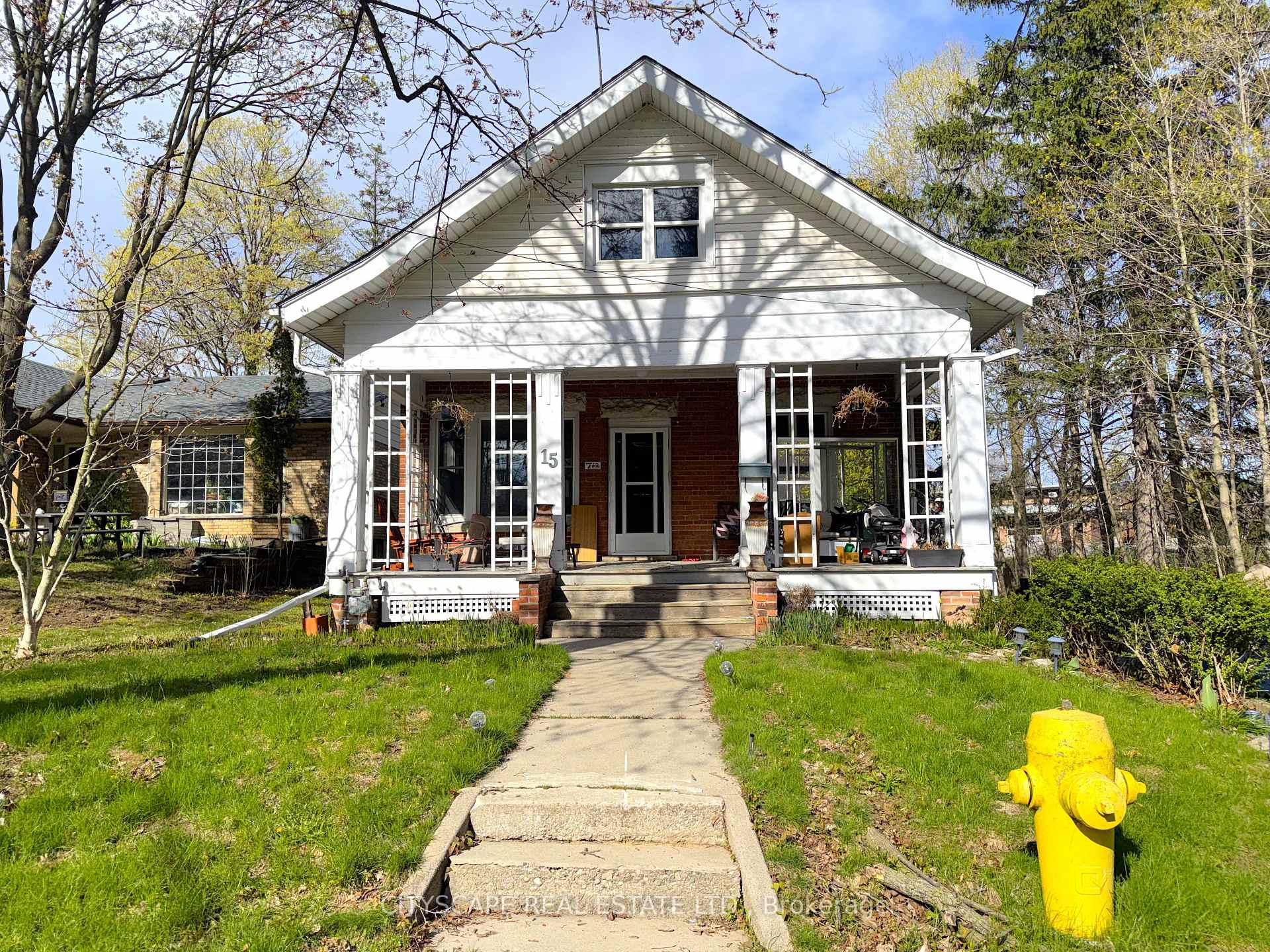 15 Humberstone Avenue Brantford Ontario Canada Sale residential Rakesh Babber Cityscape Real Estate Ltd., Brokerage 