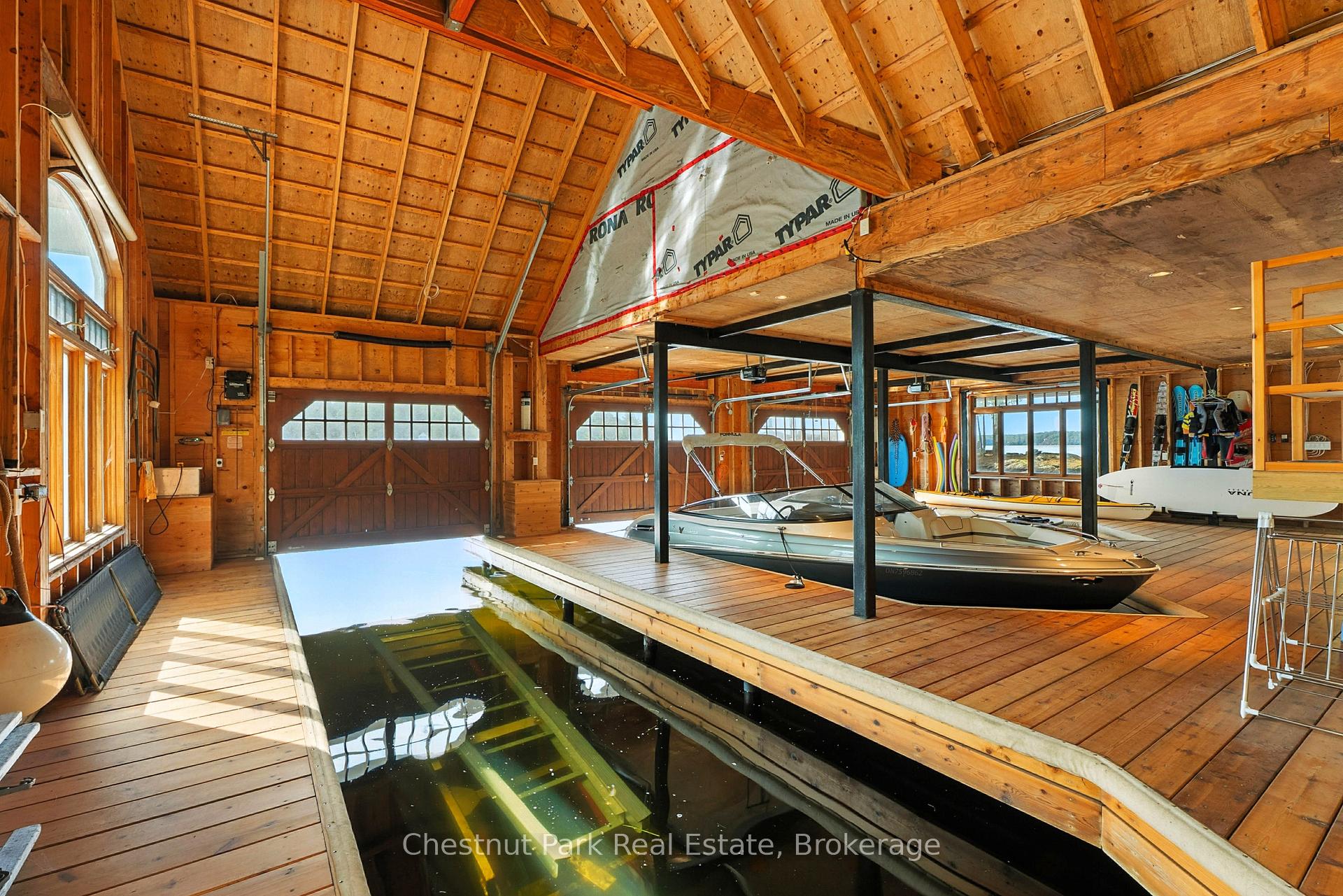 5 Bedroom Single Family Home/House's Image 26