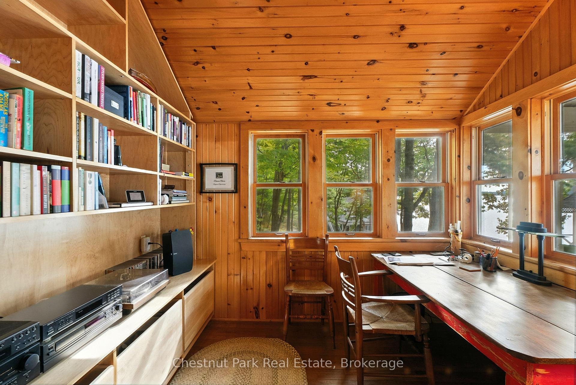 5 Bedroom Single Family Home/House's Image 17