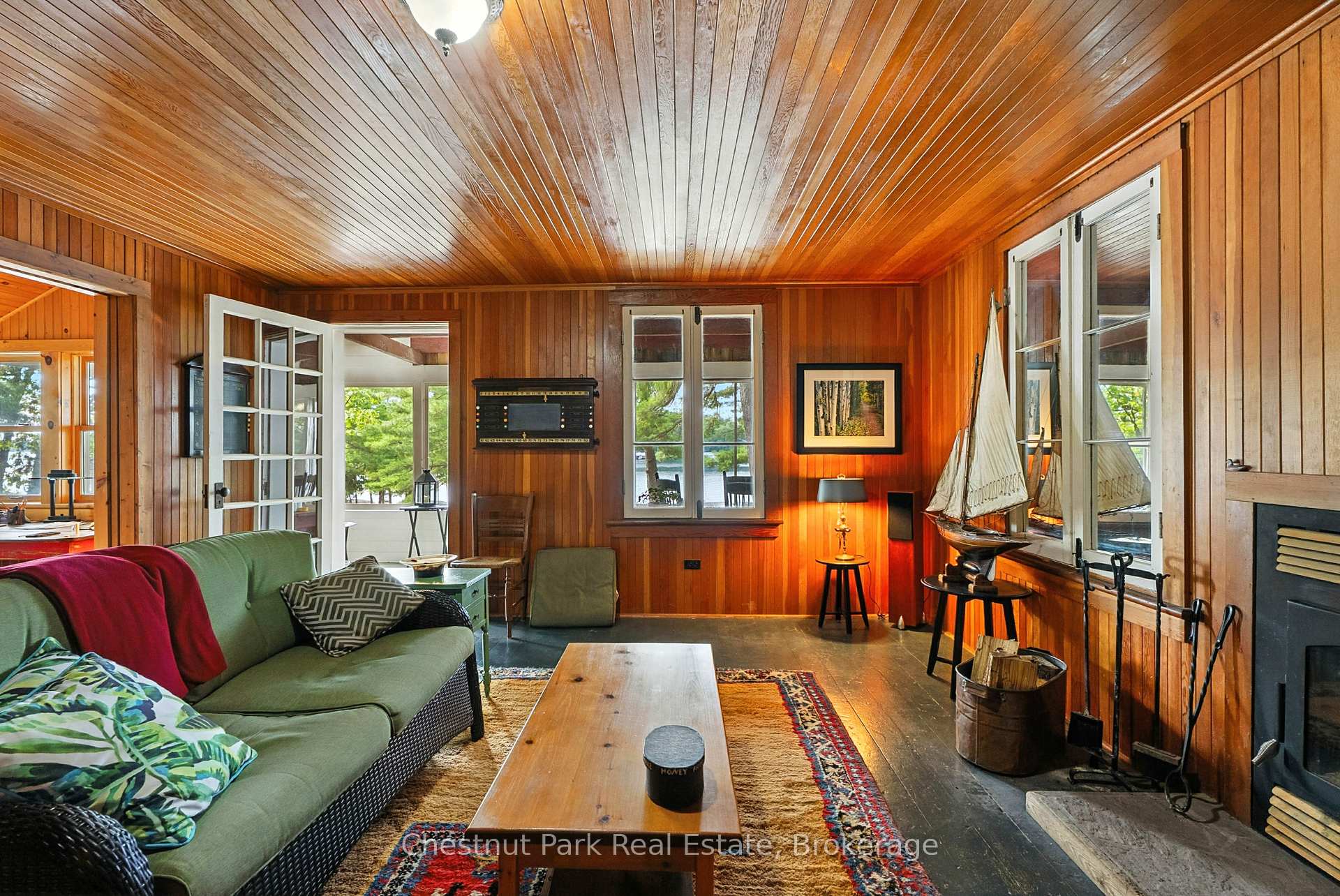 5 Bedroom Single Family Home/House's Image 15